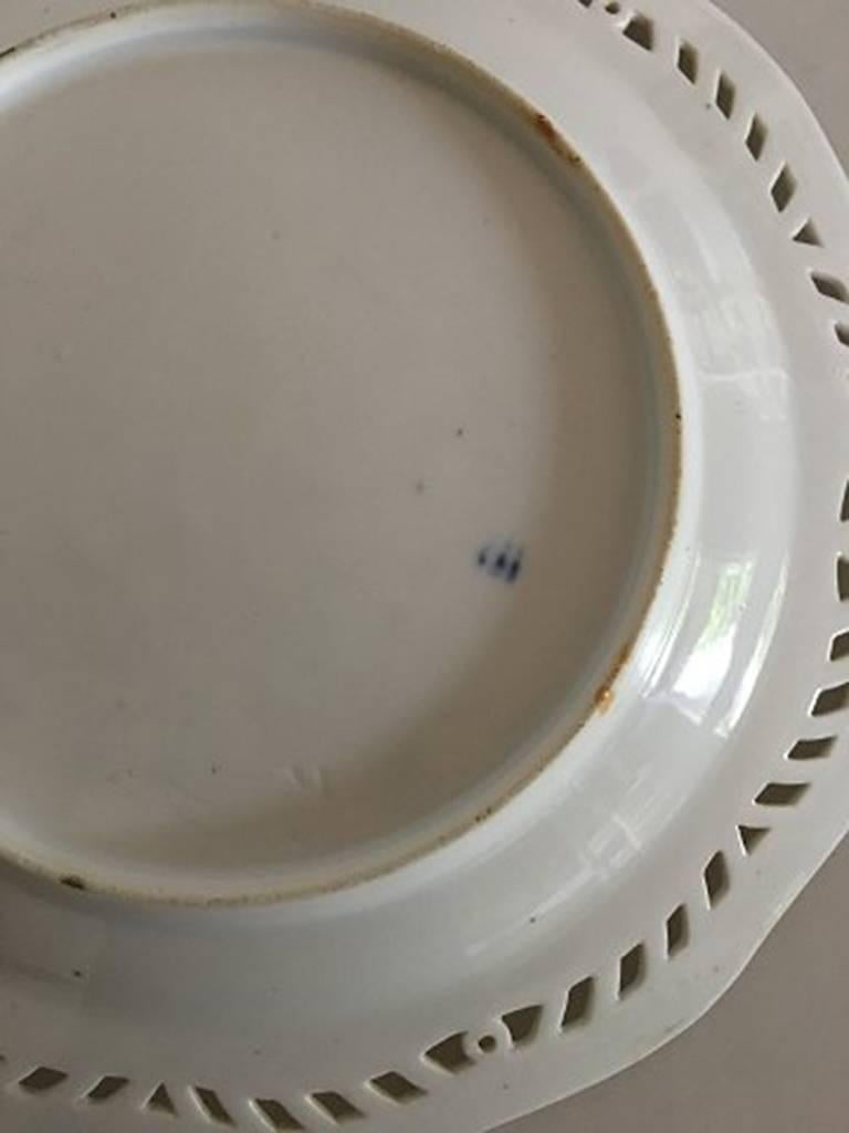 Neoclassical Royal Copenhagen Flora Danica Plate #3584 Antique from 1860-1880 For Sale
