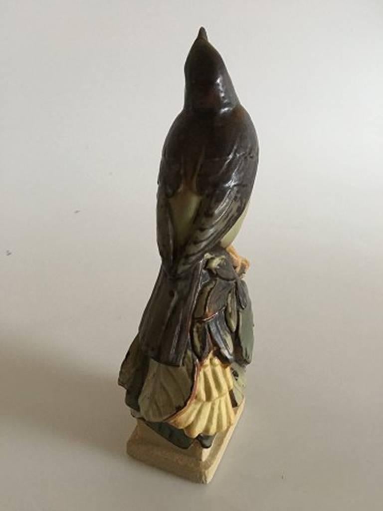 Bing and Grondahl K. Otto Johansen stoneware figurine of bird #7034. Measure: 24 cm H (9 29/64 in). In perfect condition.