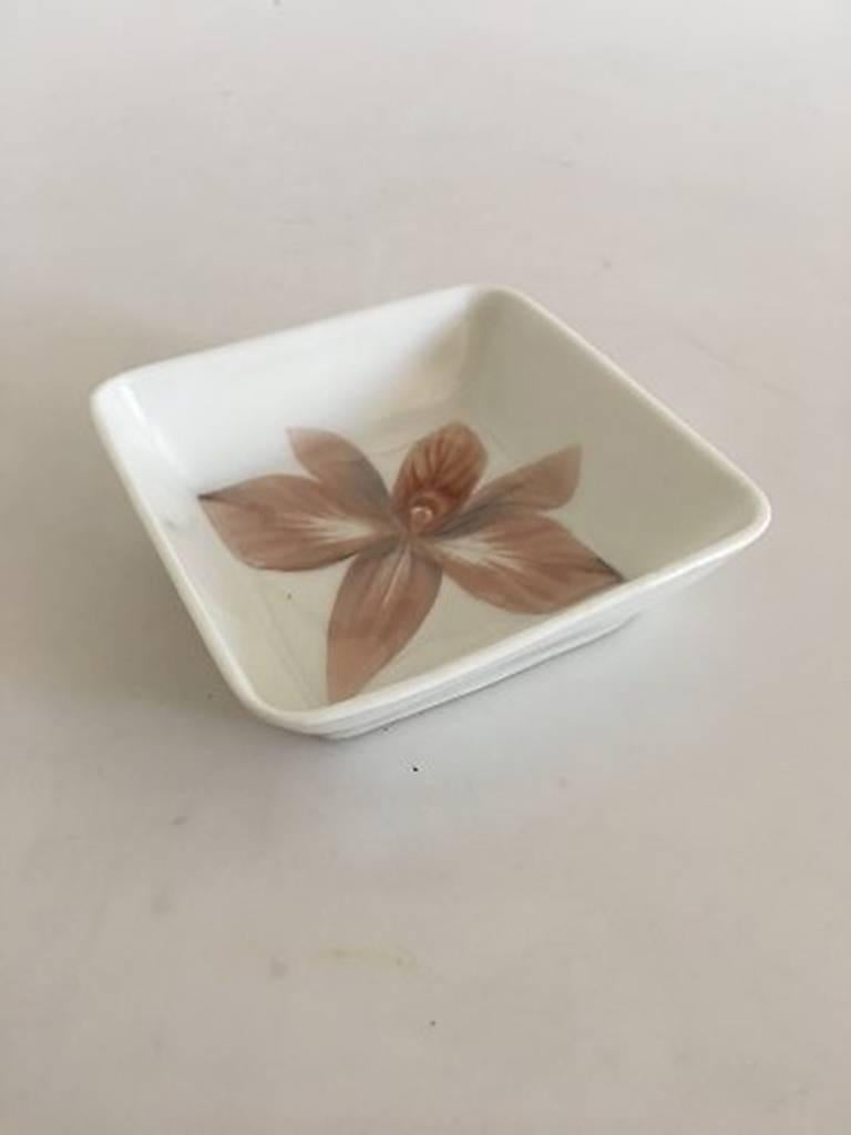 Bing & Grondahl Art Nouveau dish #2. Measures: 10 cm and is in good condition. The flower is in relief.