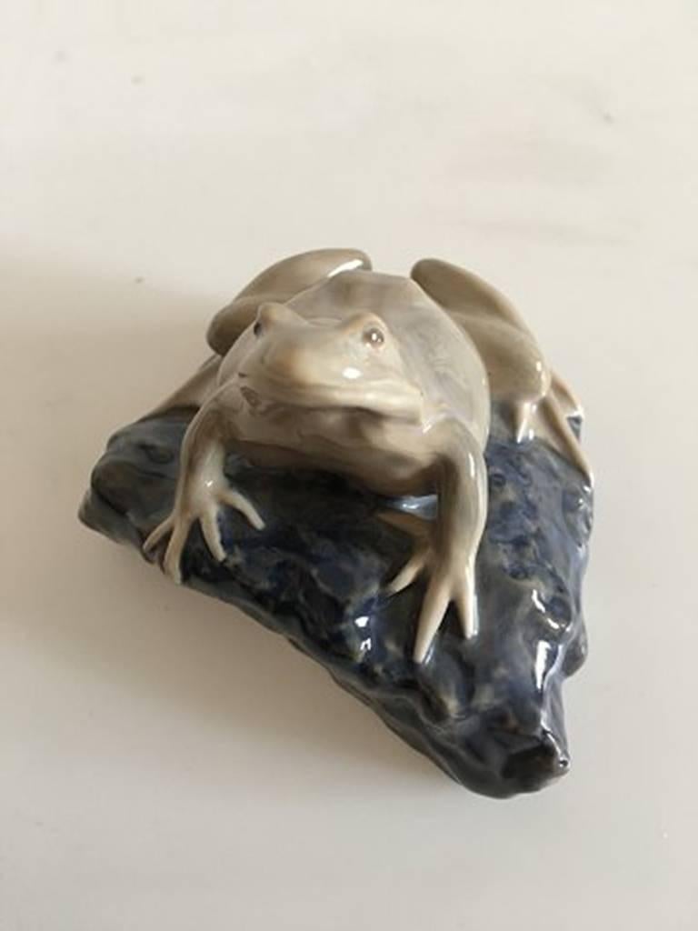 Hand-Painted Royal Copenhagen Art Nouveau Paperweight with Frog #884