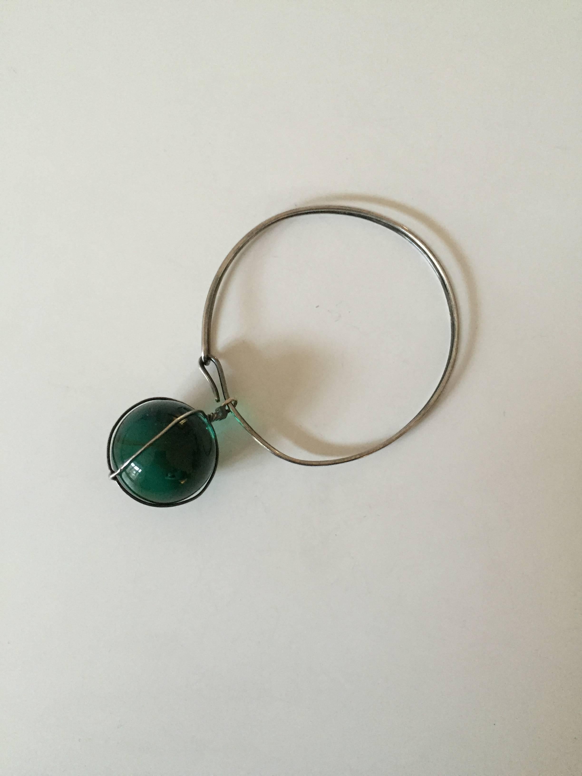 Bent Knudsen Danish Sterling Silver Bracelet with Green Glass Pendant In Good Condition In Copenhagen, DK