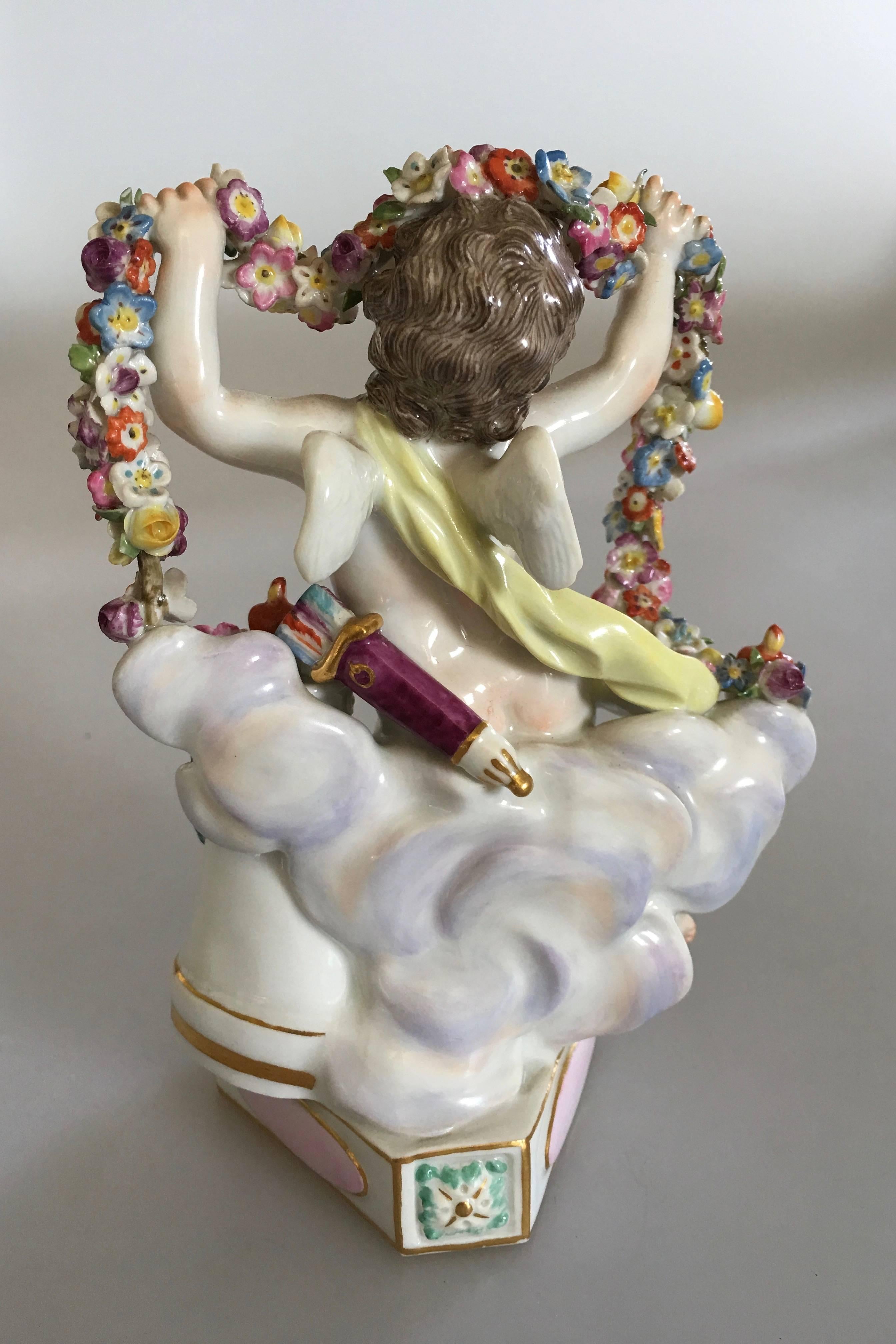 Meisen Figurine of Winged Putti Holding a Floral Wine  In Excellent Condition In Copenhagen, DK