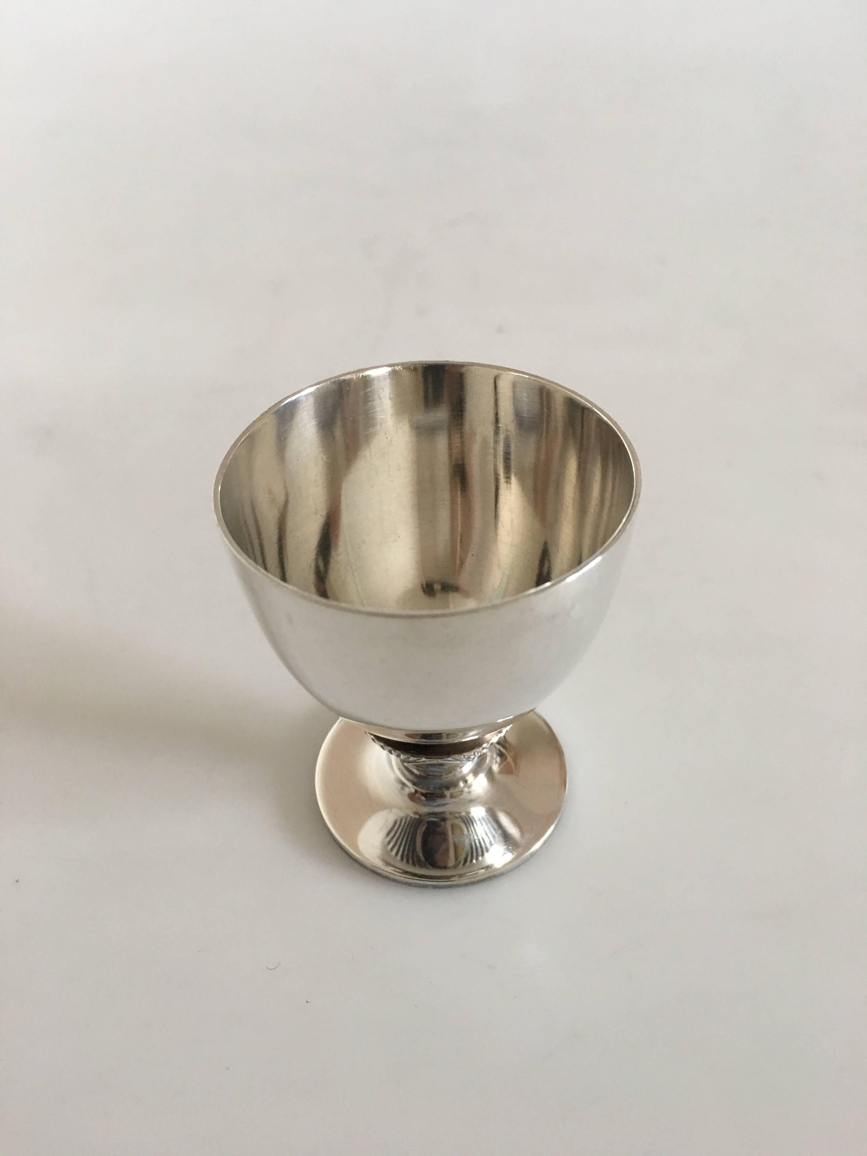 Georg Jensen sterling silver egg cup No 572. Measures 5.2cm/2.05