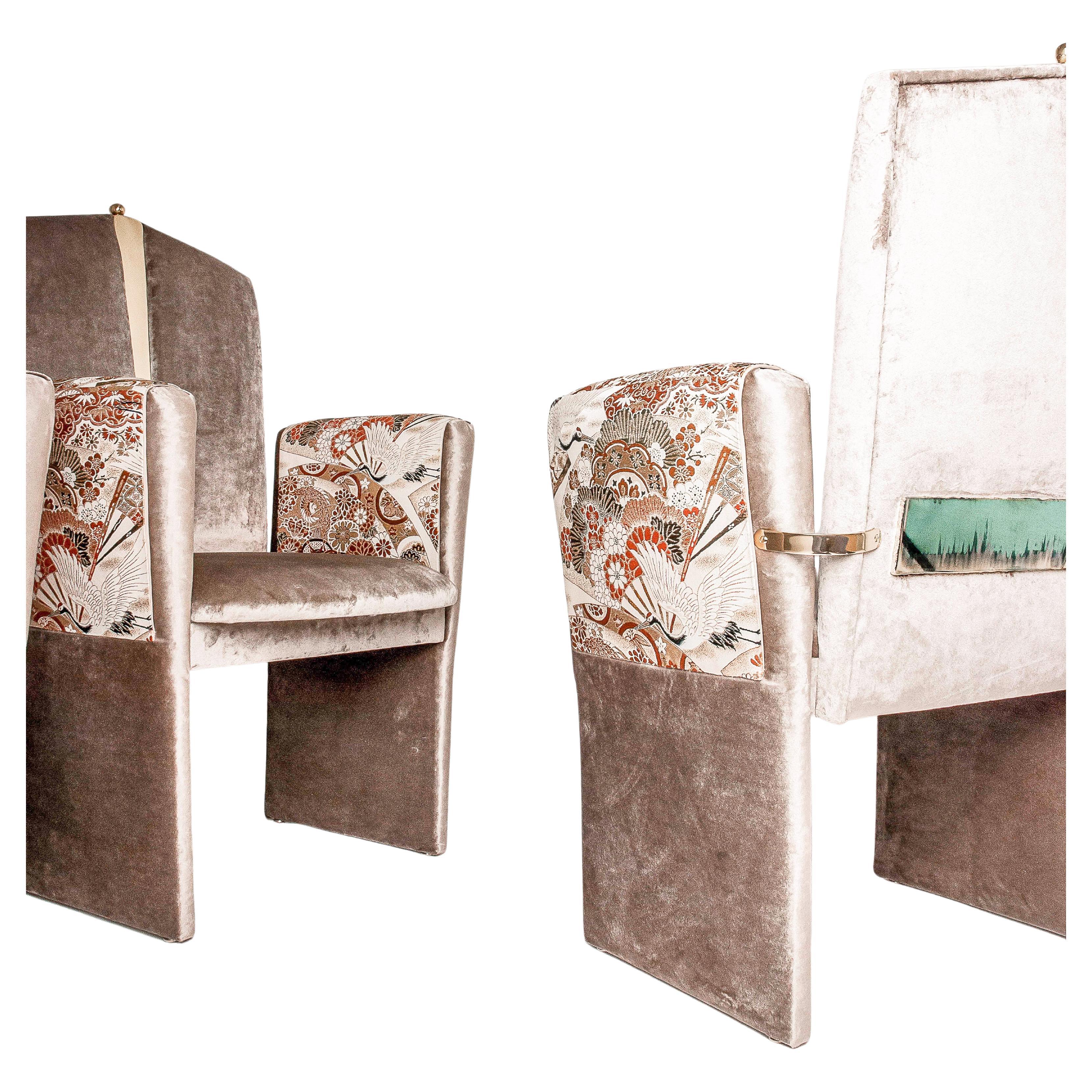 Chaise contemporaine Kimono en velours, soie de kimono vintage, verre argenté et laiton en vente 1