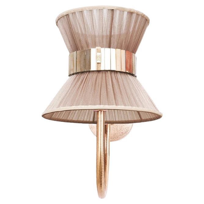 TIFFANY the iconic lamp!
Tiffany, a timeless lamp, inspired by the international movie “Breakfast at Tiffany” and the talented character Audrey Hepburn, is a contemporary lamp, entirely made in Tuscany, Italy and 100% of Italian origin.

Thanks to