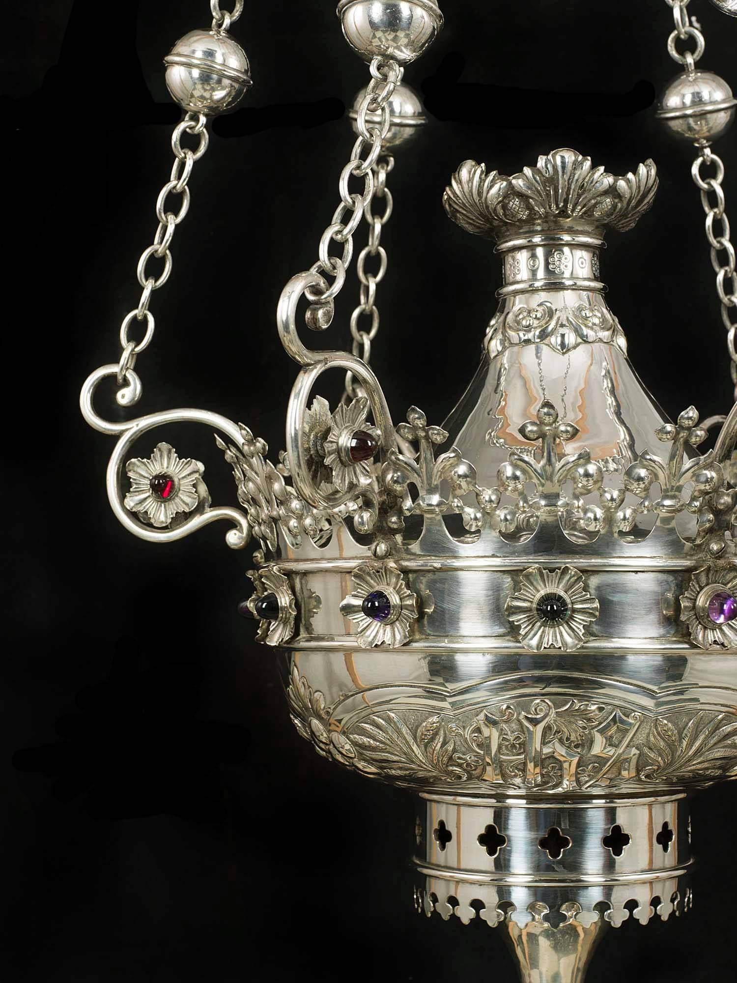 Gran, Magnífico y Raro Quemador de Incienso Revival Gótico Chapado en Plata en Bueno estado para la venta en London, GB