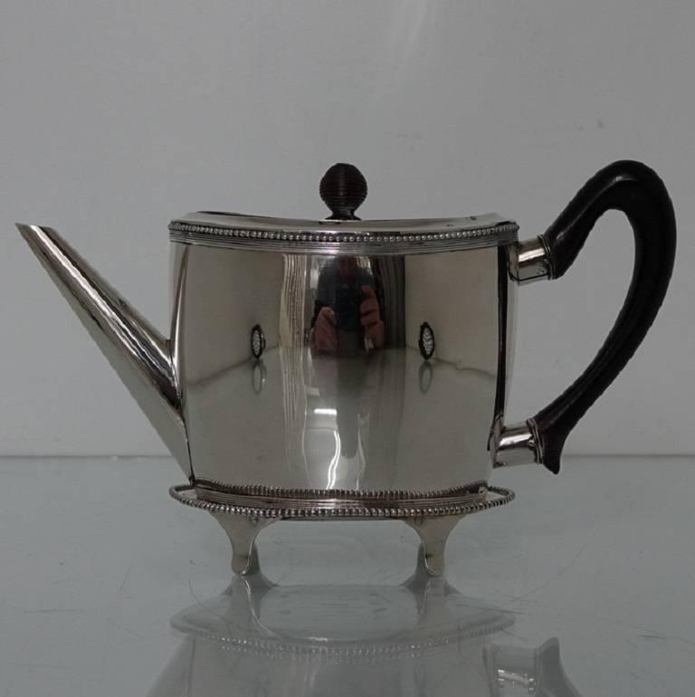 Antique Silver Teapot on Stand, Amsterdam, 1805 Willem Diemont For Sale