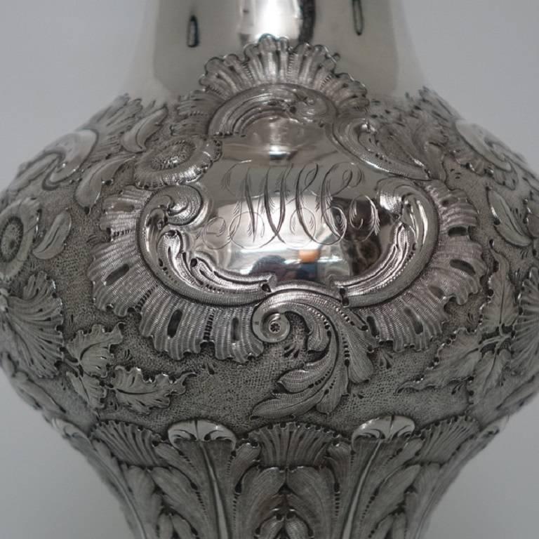 Large American Antique Silver Pitcher Made in Philadelphia by R & W Wilson In Good Condition For Sale In 53-64 Chancery Lane, London