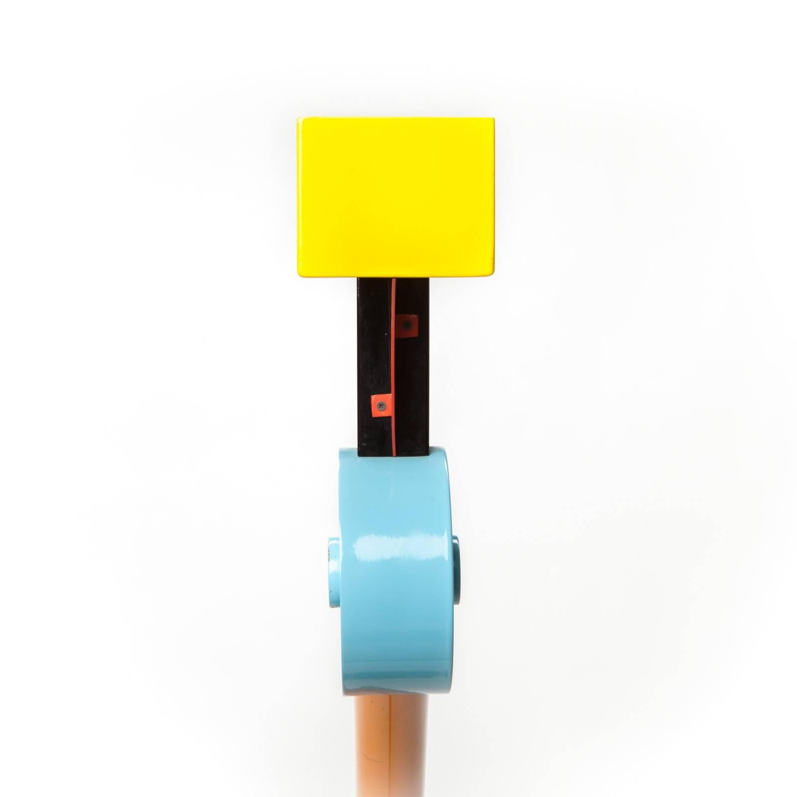 memphis milano lamp