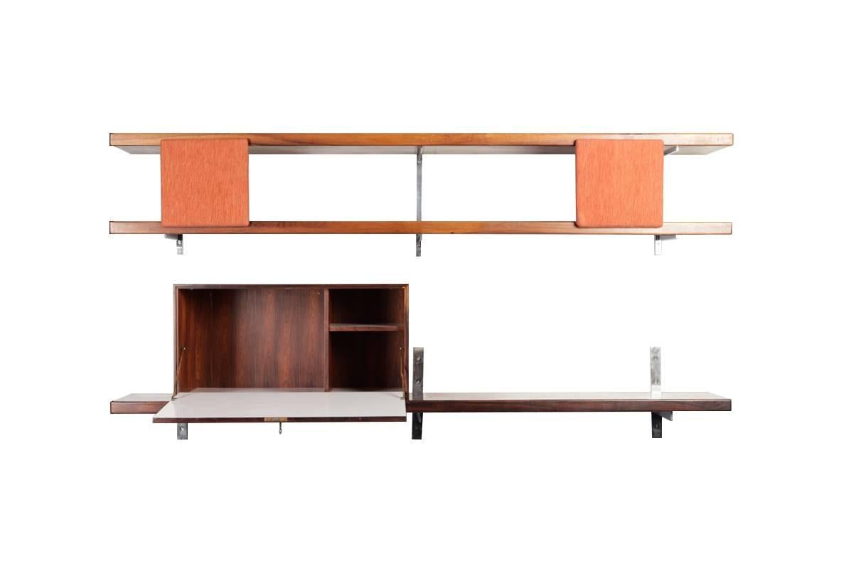 Mid-Century Modern "George Nelson" wall-mounted rosewood (jacaranda) shelves designed by Sergio Rodrigues in the 1960s.
