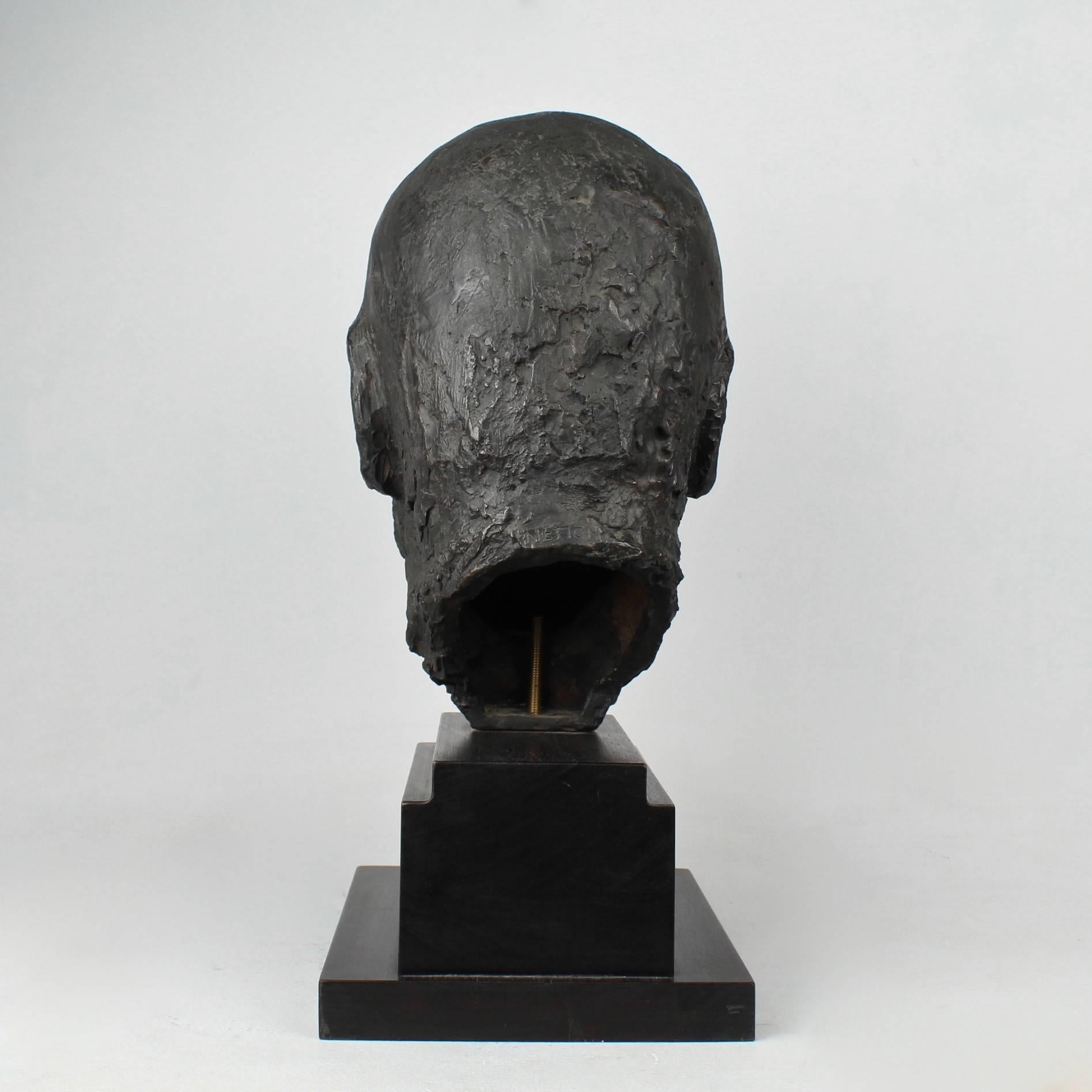 Moulage Grande sculpture en bronze ou Buste du psychanalyste Sigmund Freud par Oscar Nemon