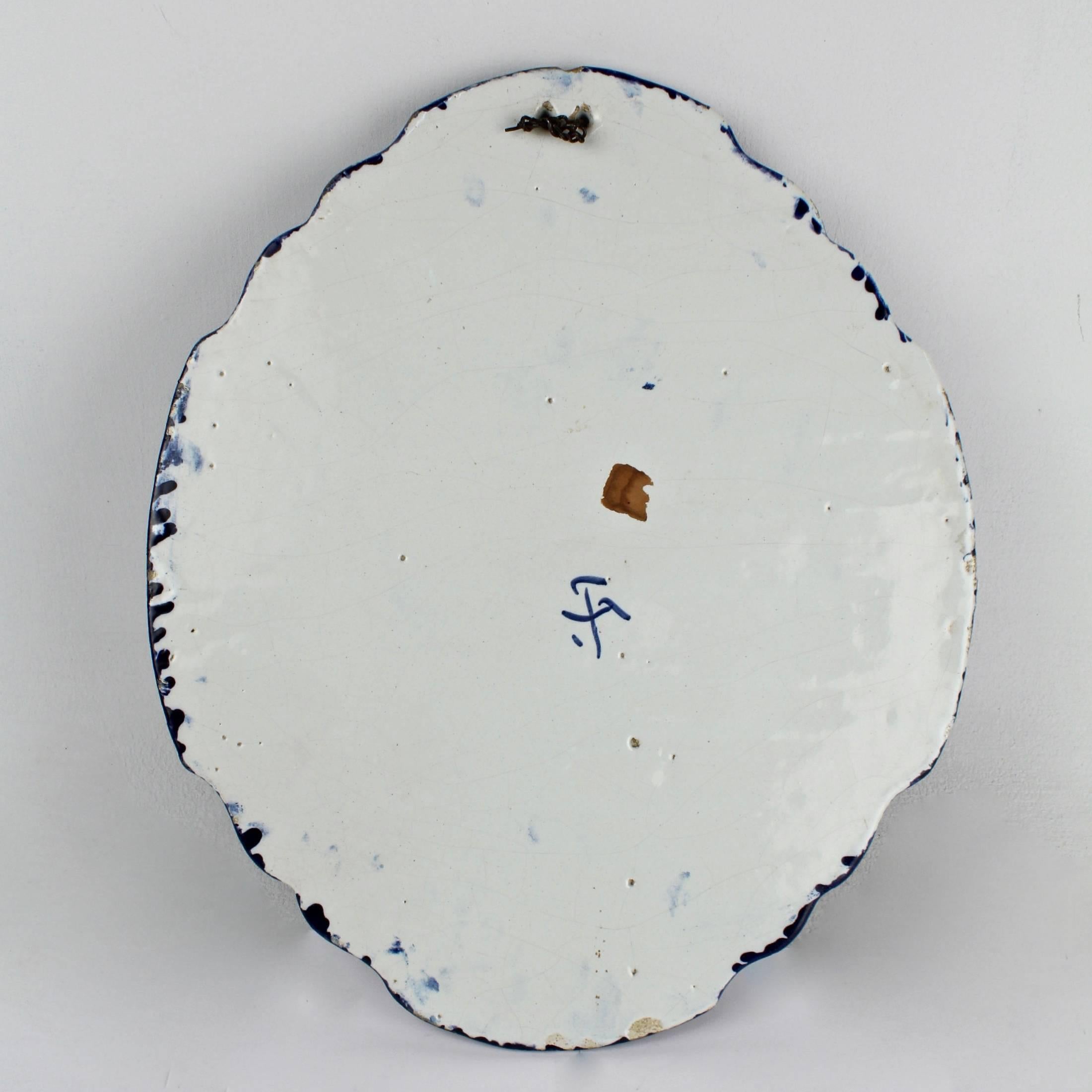 Antike blau-weiße holländische Delfter Keramik-Wandtafel mit Canal-Szene (Glasiert) im Angebot