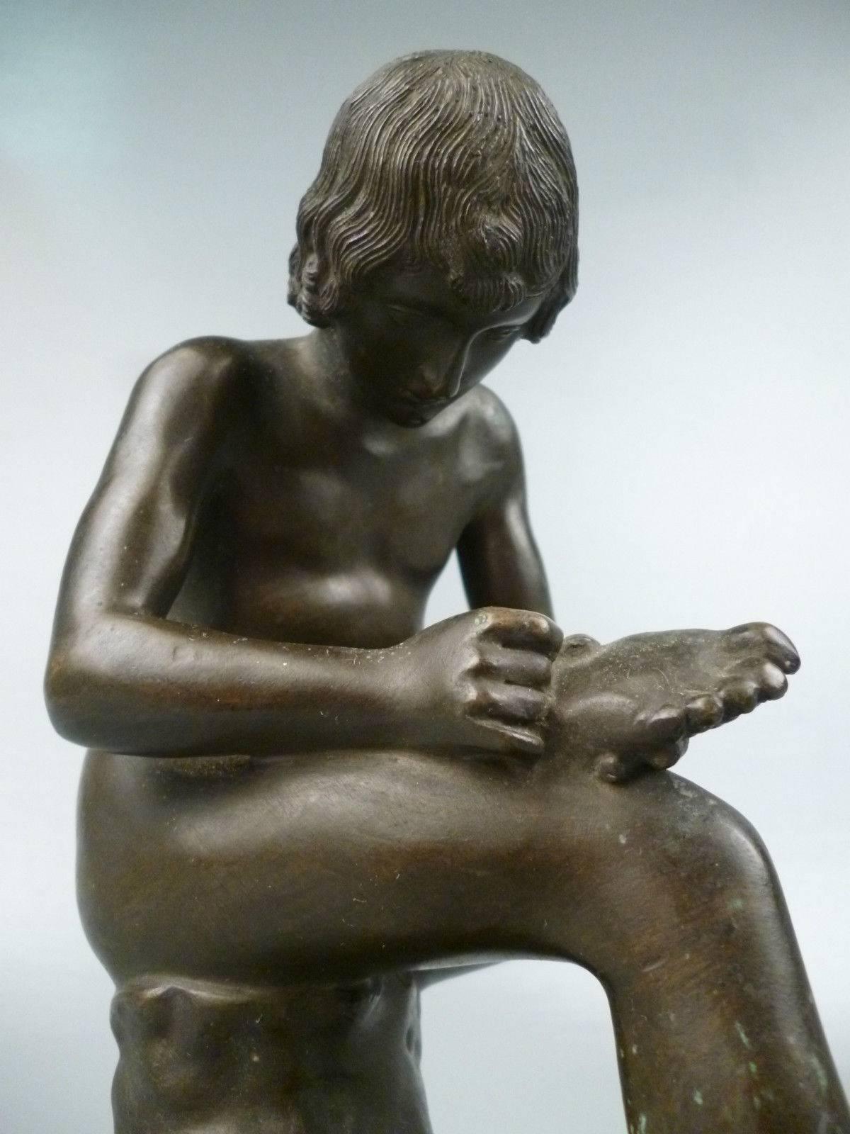 Grand Tour Bronze Sculpture of Spinario the Thorn Picker For Sale 1