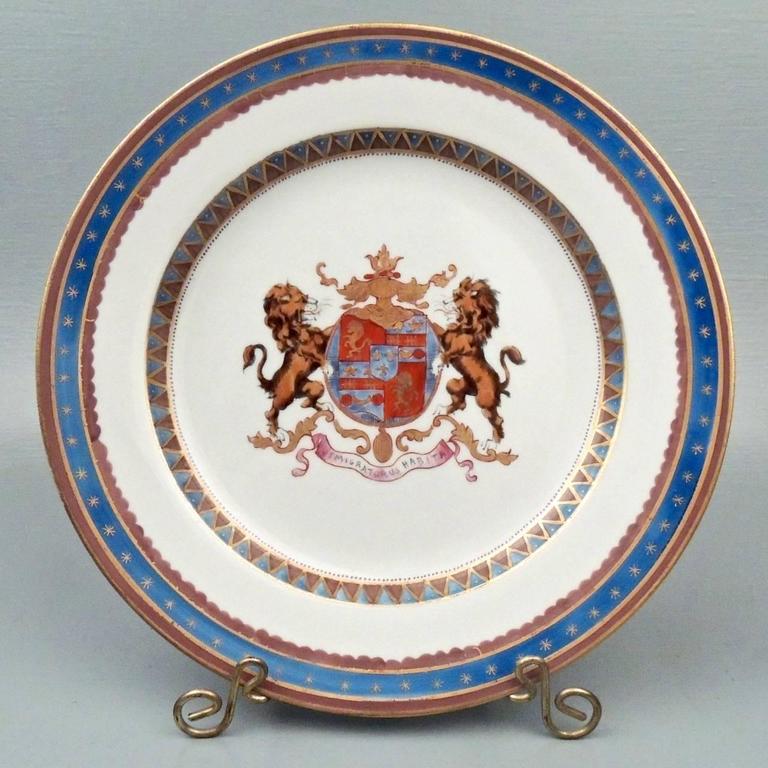 Pair of Faux Armorial Samsom and Cie Chinese Export Style Porcelain