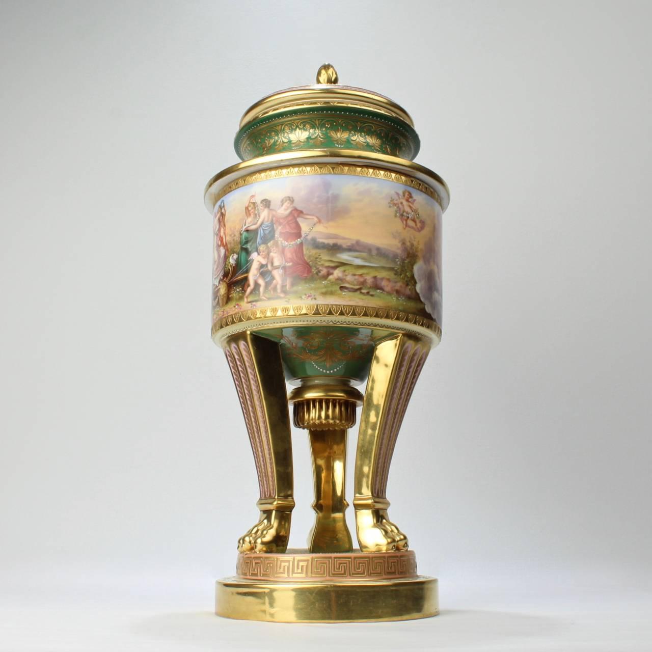 Belle Époque Large Hand-Painted Royal Vienna Porcelain Covered Urn or Vase, 19th Century