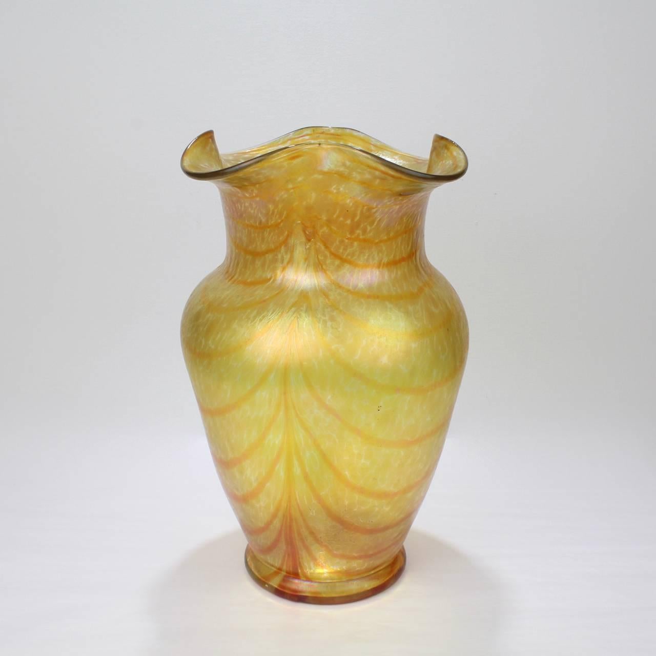 Jugendstil Loetz Type Art Glass Changeant ‘Silberband’ Vase by Otto Thamm for Fritz Heckert For Sale