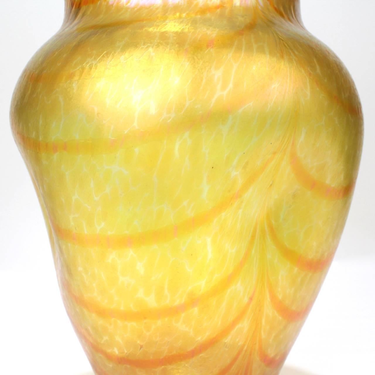 Loetz Type Art Glass Changeant ‘Silberband’ Vase by Otto Thamm for Fritz Heckert In Good Condition For Sale In Philadelphia, PA
