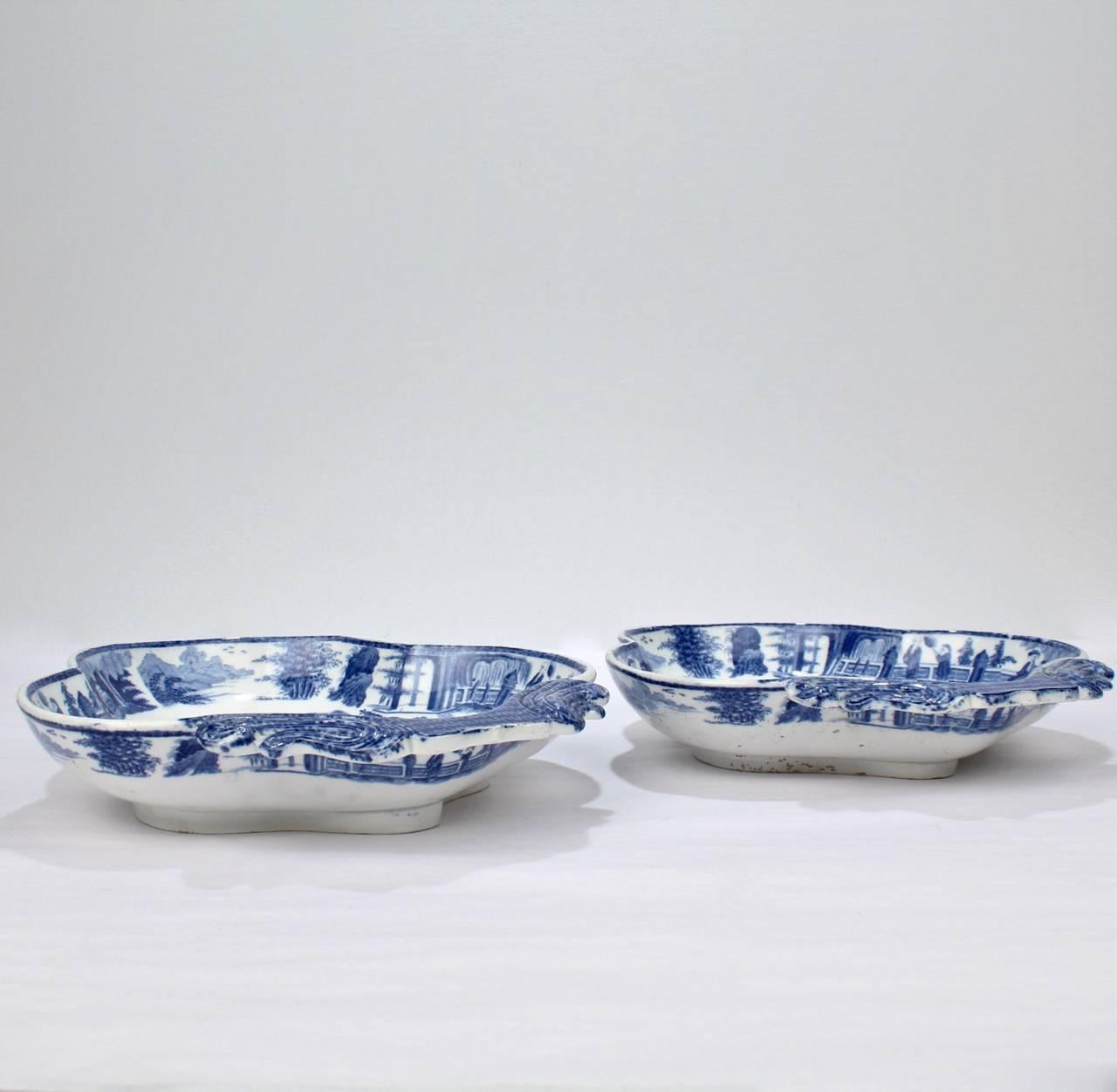 Pair of Early 19th Century Soft-Paste Porcelain Blue Transferware Shrimp Dishes 1