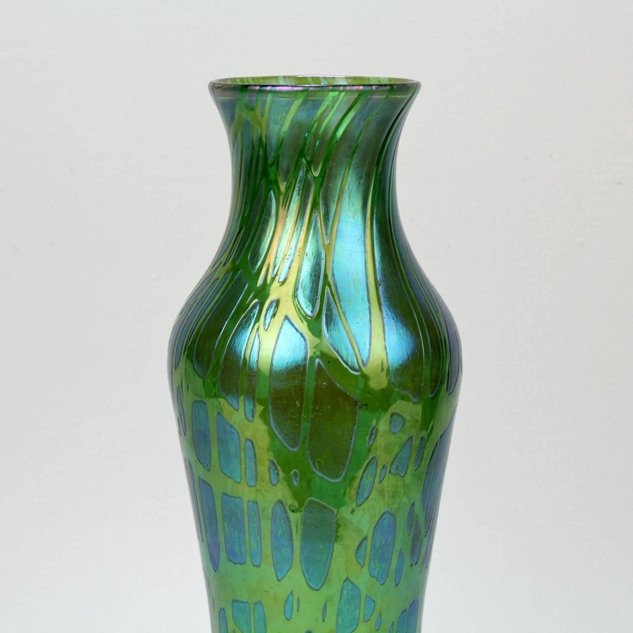 loetz glass vase