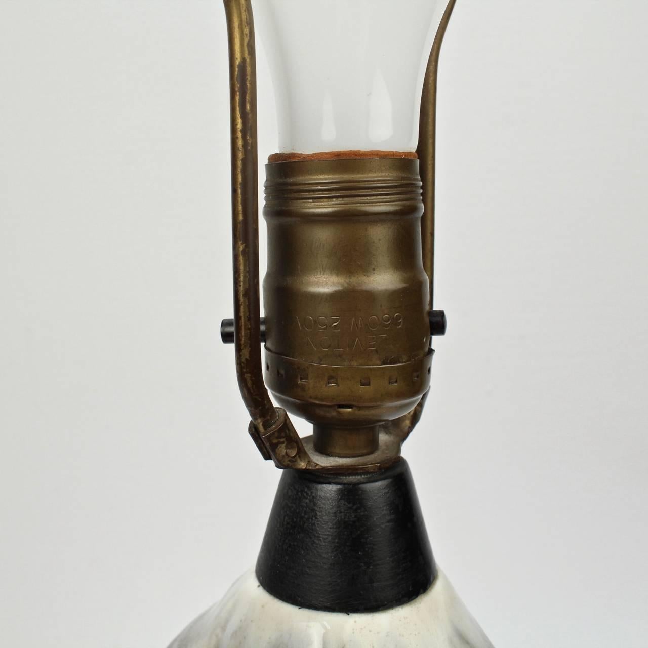 Pottery Mid-Century Modern Ceramic Nautilus Table Lamp by Yasha Heifetz
