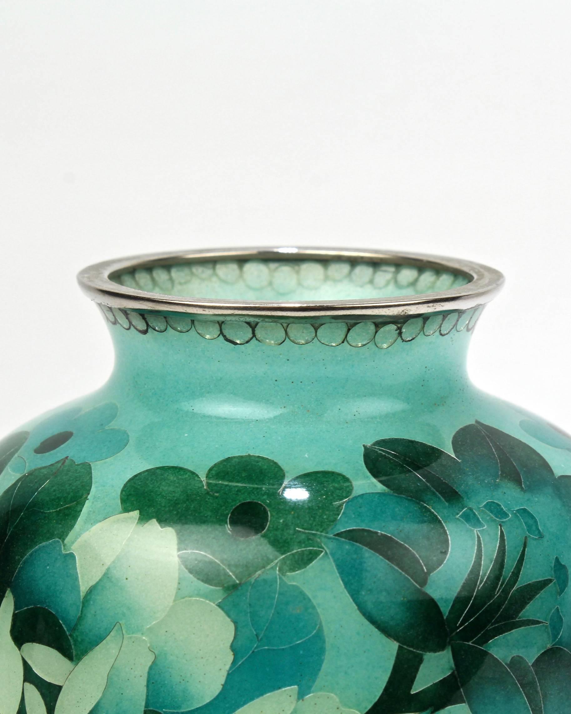 20th Century Japanese Green Plique-à-jour Enamel or Cloisonne Vase