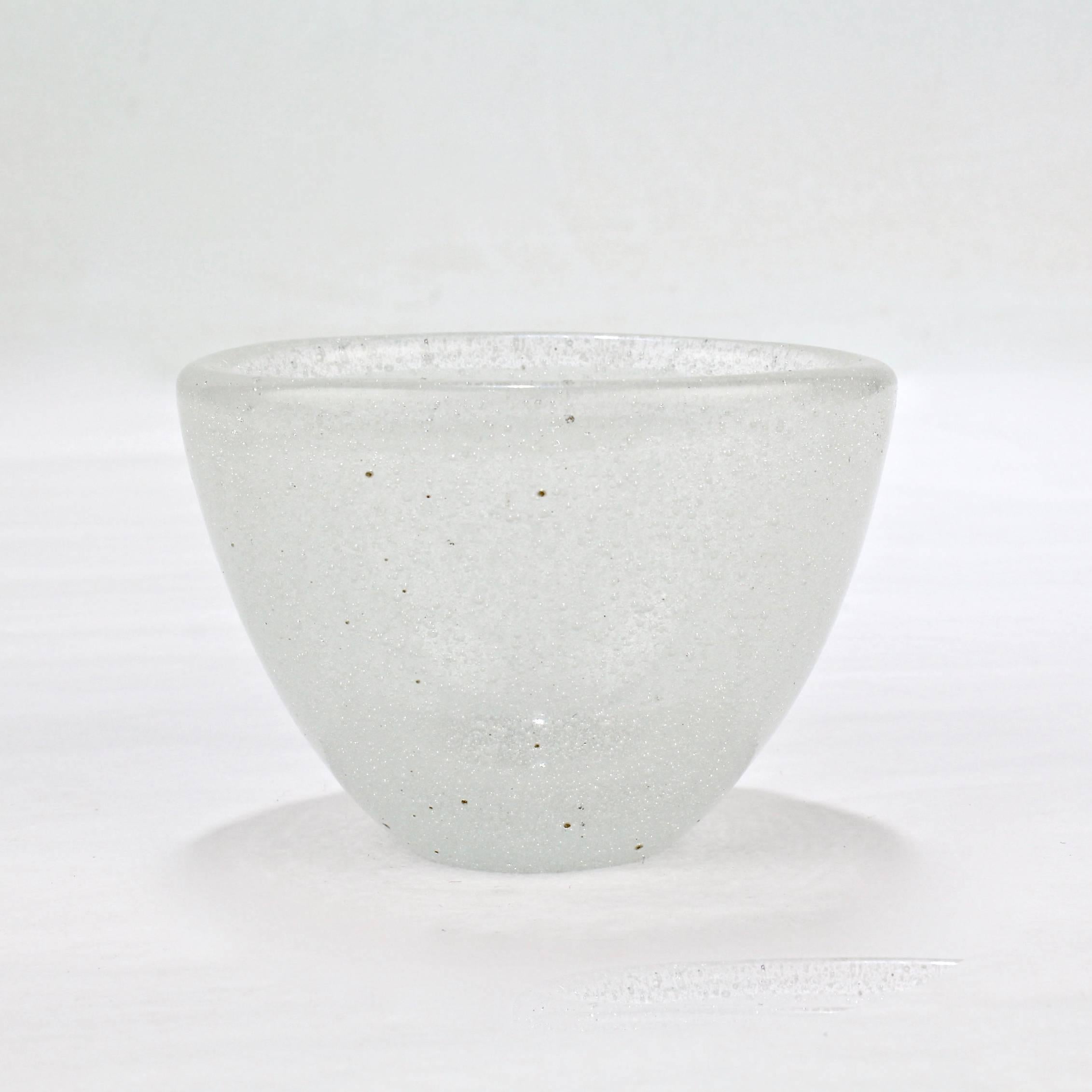 20th Century White Pulegoso Glass Vase by Carlo Scarpa for Venini