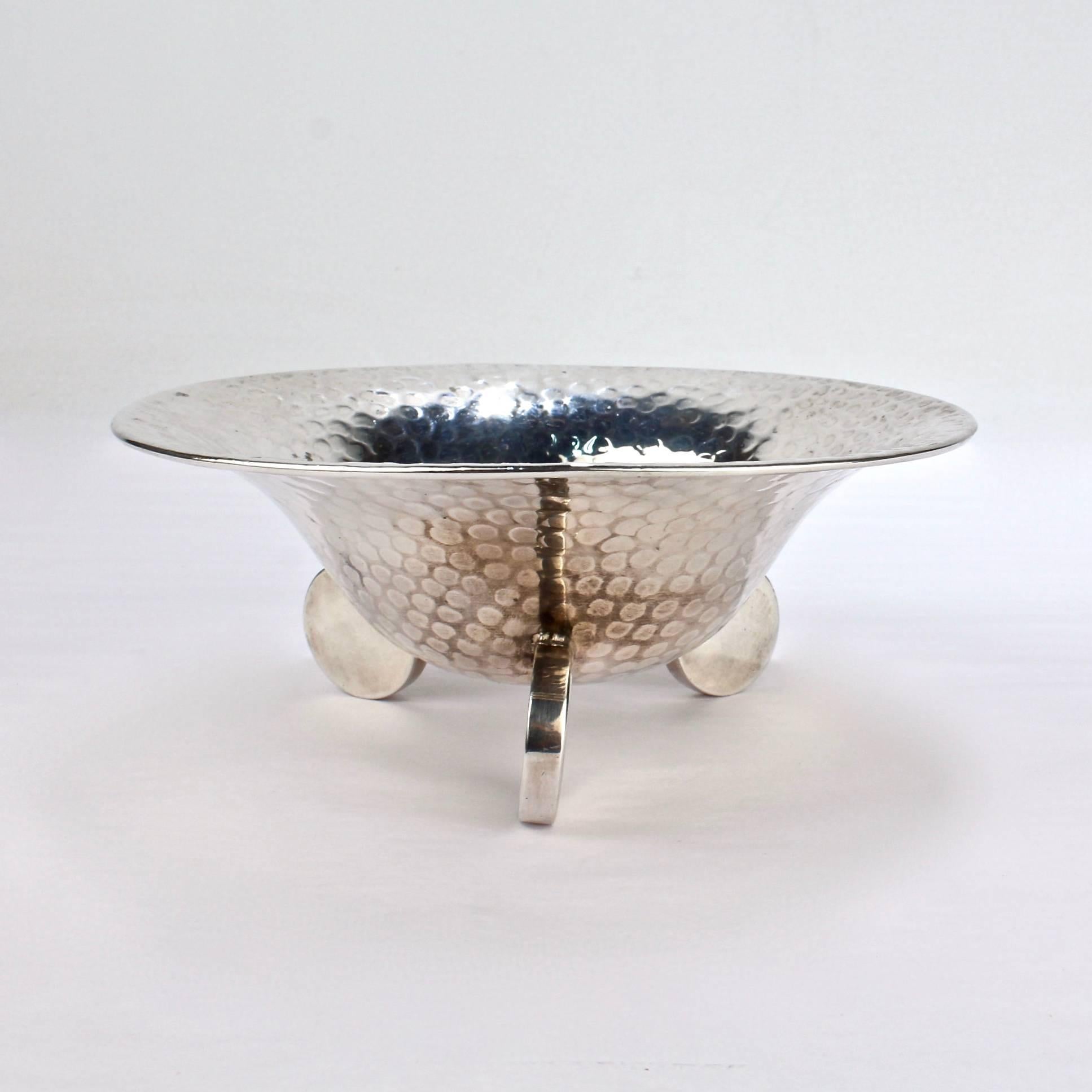 Art Deco Period Hand-Hammered Polish 800 Silver Tab Footed Bowl In Good Condition In Philadelphia, PA