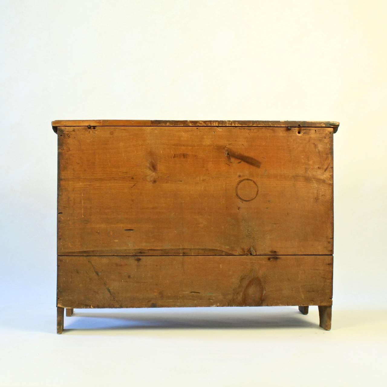antique six board chest