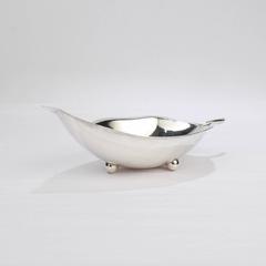 Alfredo Sciarrotta Modernist Mid-Century Sterling Silver Leaf Bowl