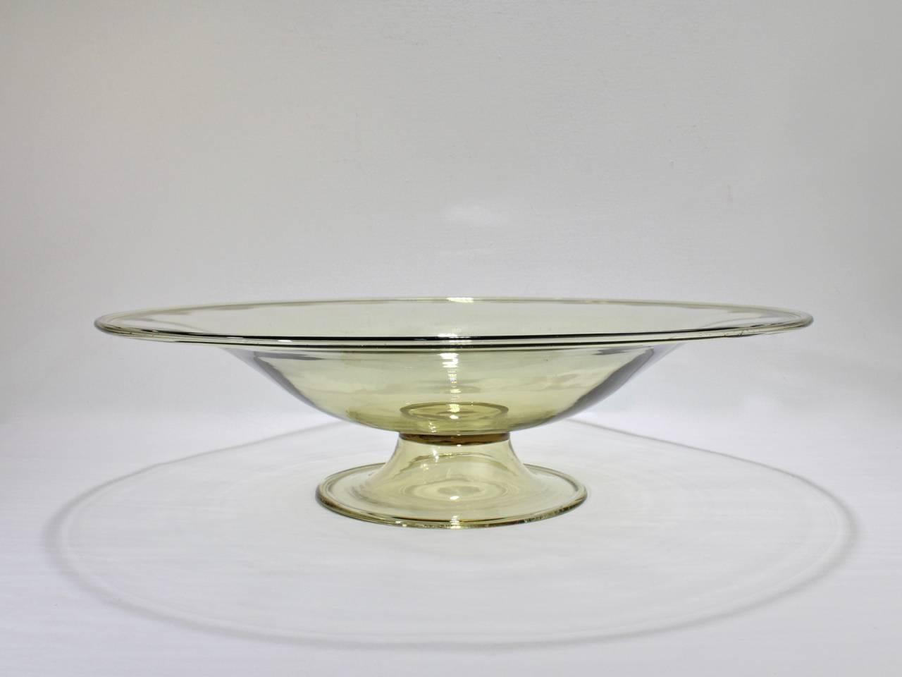 Mid-Century Modern Large Venetian Midcentury Glass Footed Bowl Centrepiece Attributed to Salviati