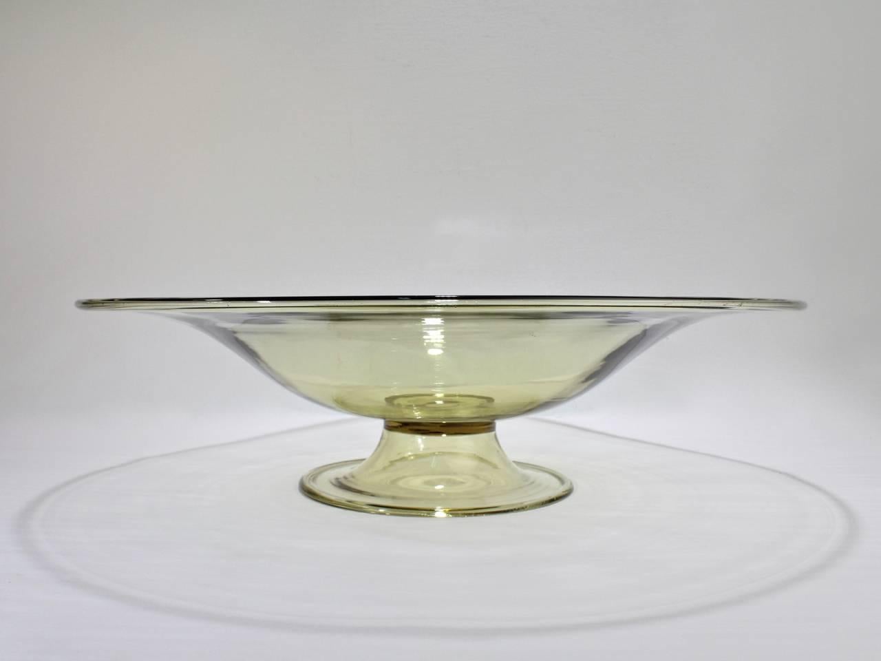 Italian Large Venetian Midcentury Glass Footed Bowl Centrepiece Attributed to Salviati