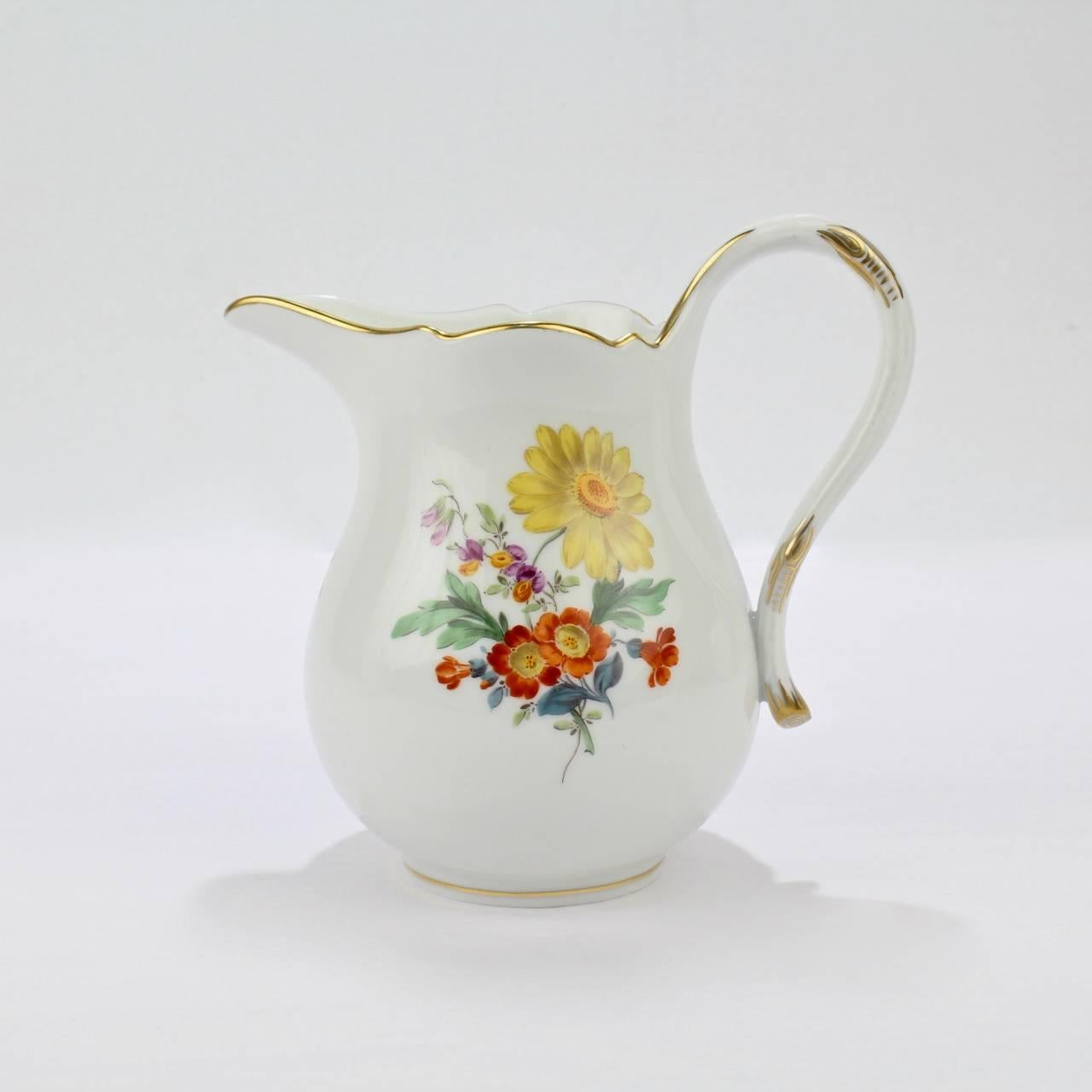 Hand-Painted Meissen Porcelain Tea Set with 'Deutsche Blumen' Flower Decoration, 20th Century
