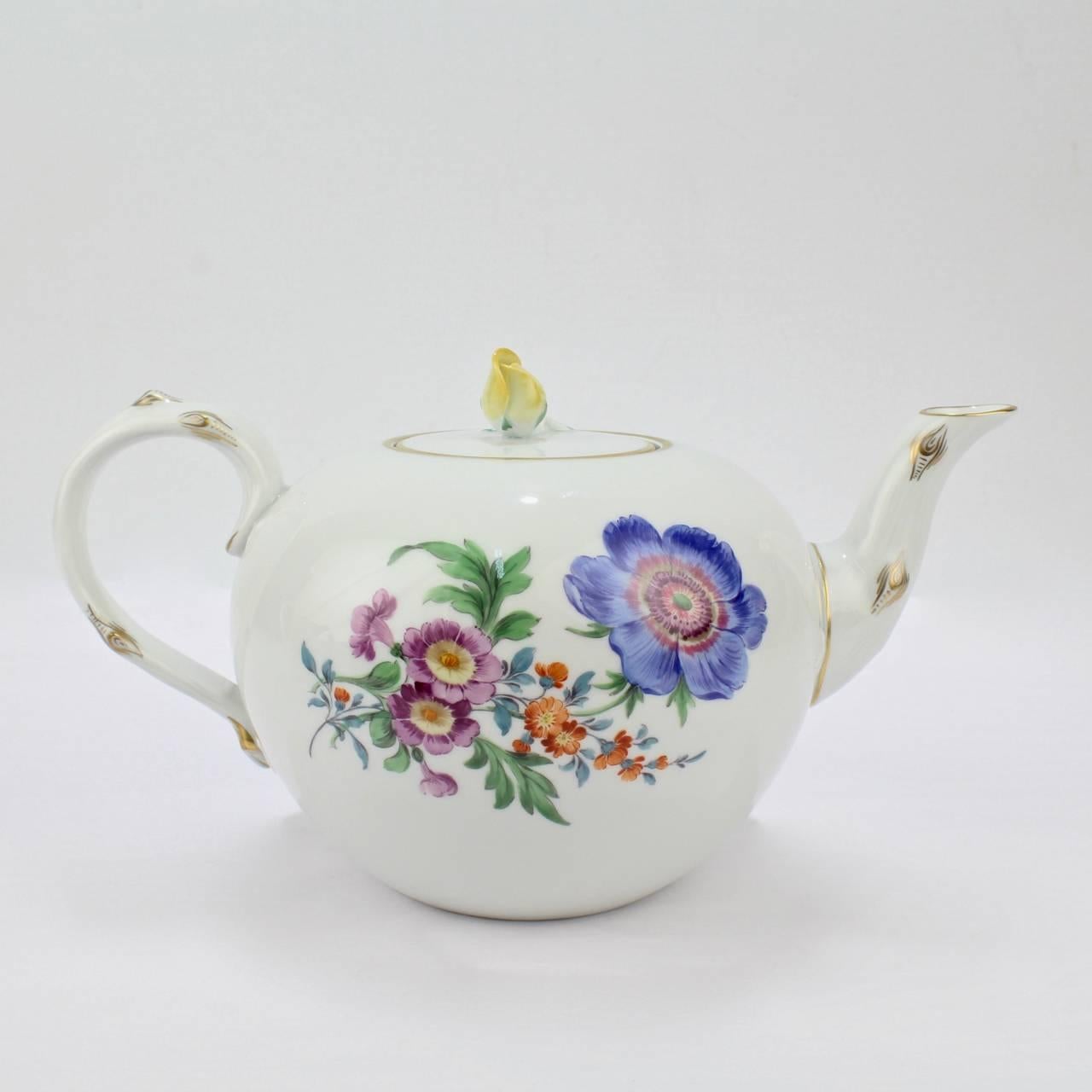 Rococo Meissen Porcelain Tea Set with 'Deutsche Blumen' Flower Decoration, 20th Century