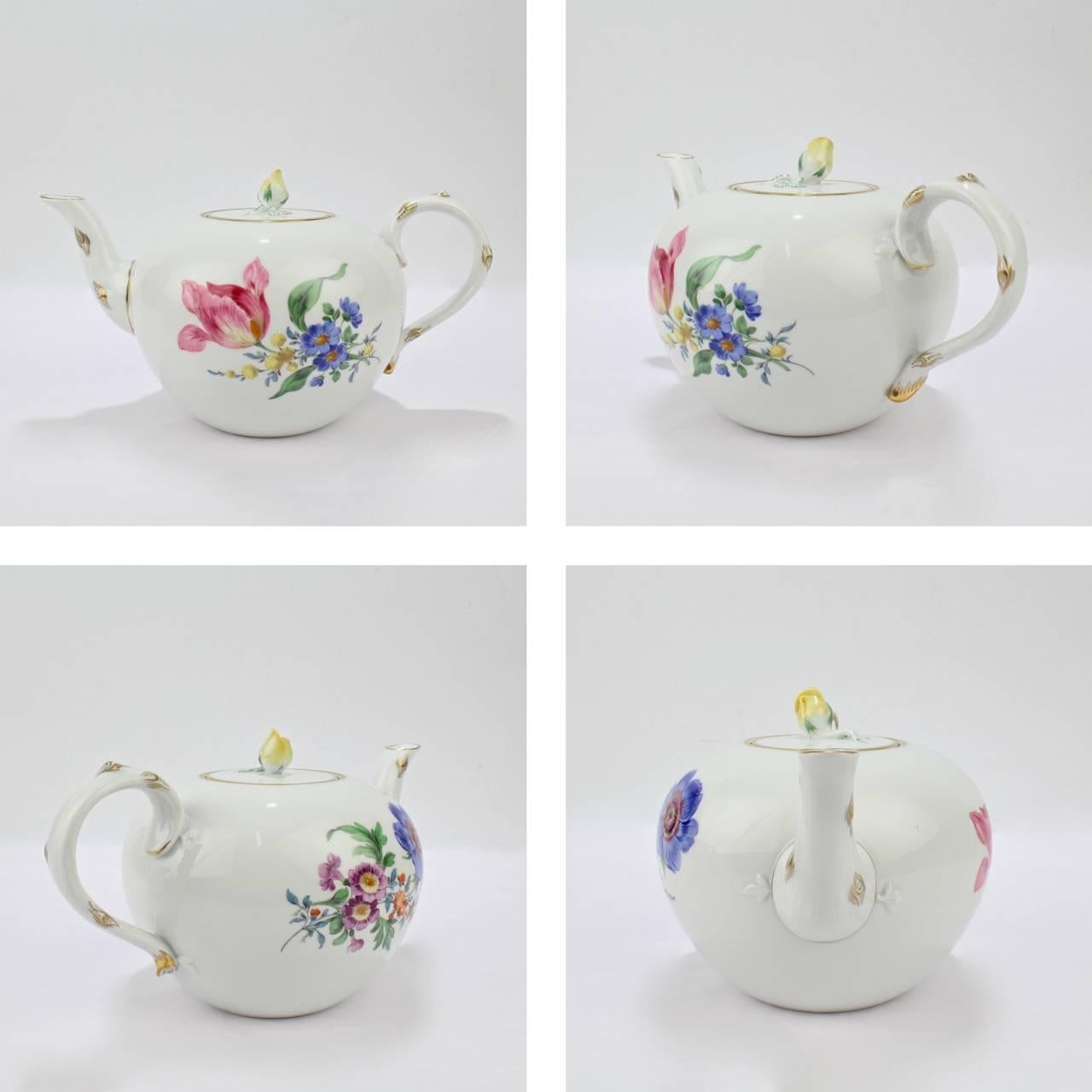German Meissen Porcelain Tea Set with 'Deutsche Blumen' Flower Decoration, 20th Century