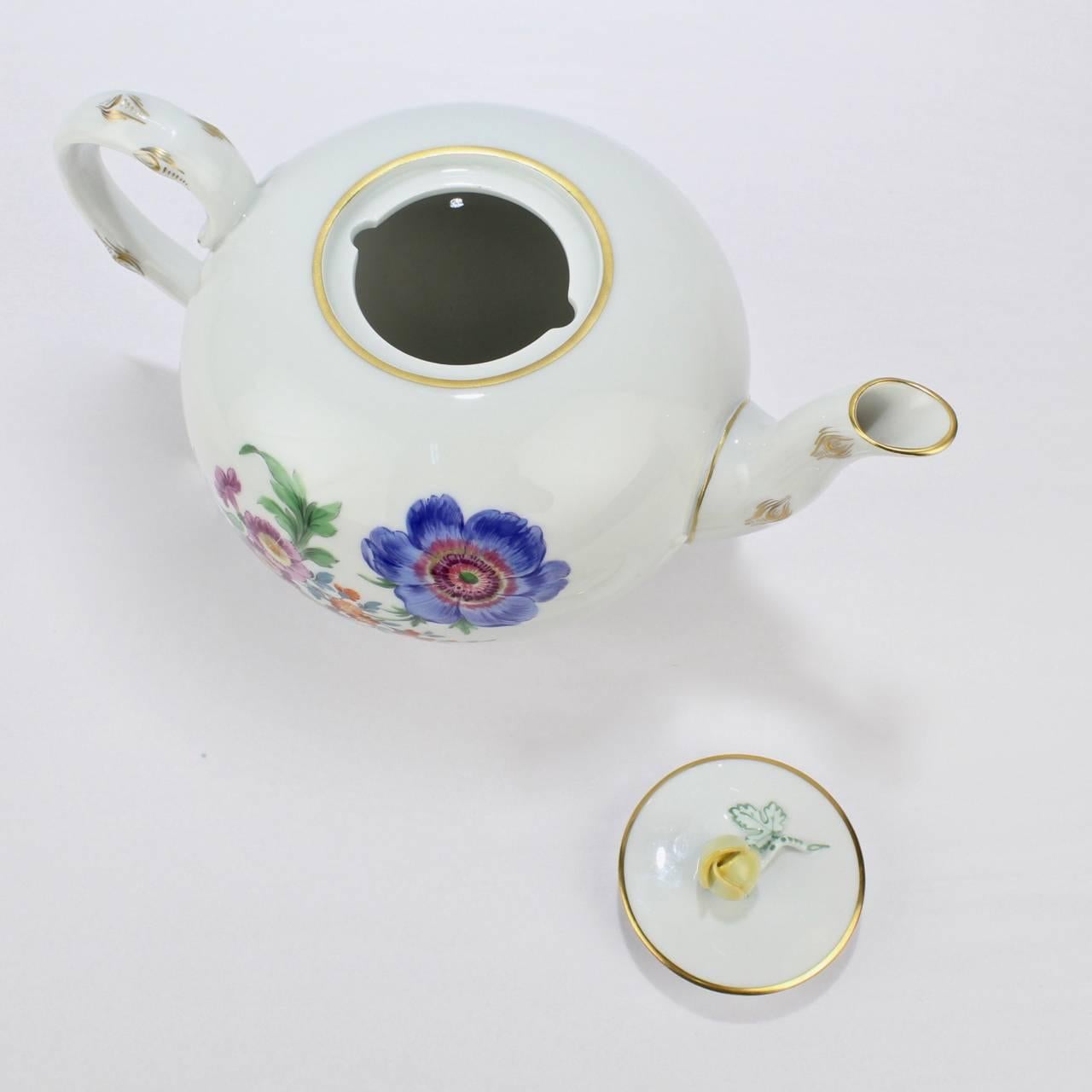 Meissen Porcelain Tea Set with 'Deutsche Blumen' Flower Decoration, 20th Century 3