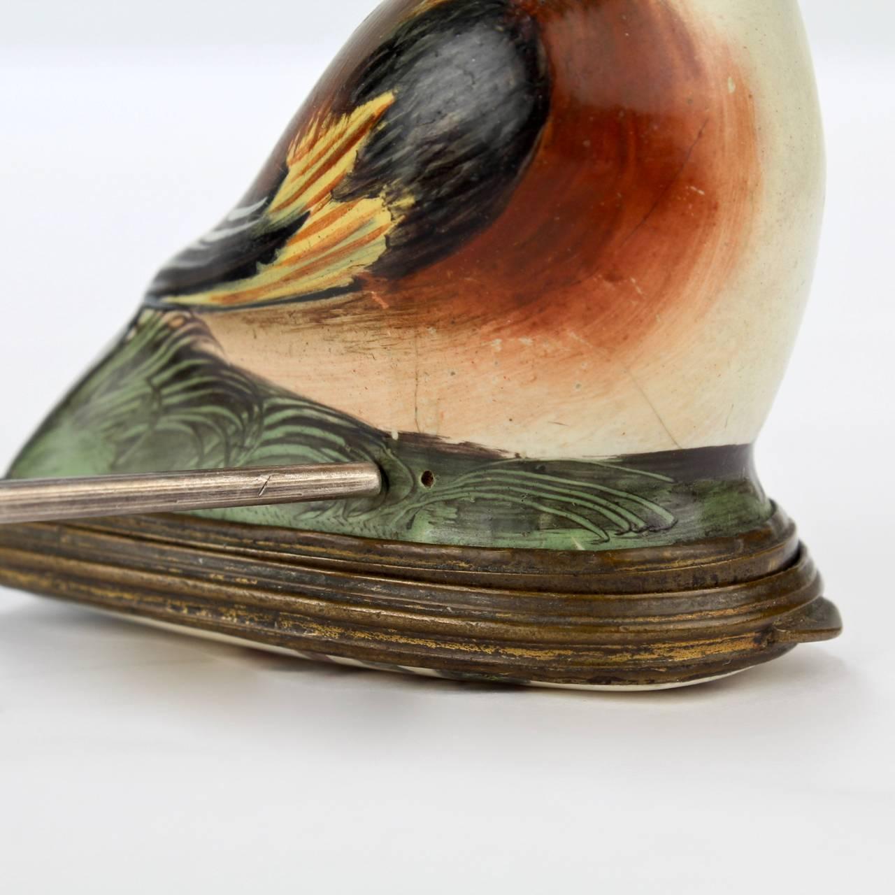 Antique Figural Bird Battersea or Staffordshire Enamel Bonbonniere / Snuff Box For Sale 1