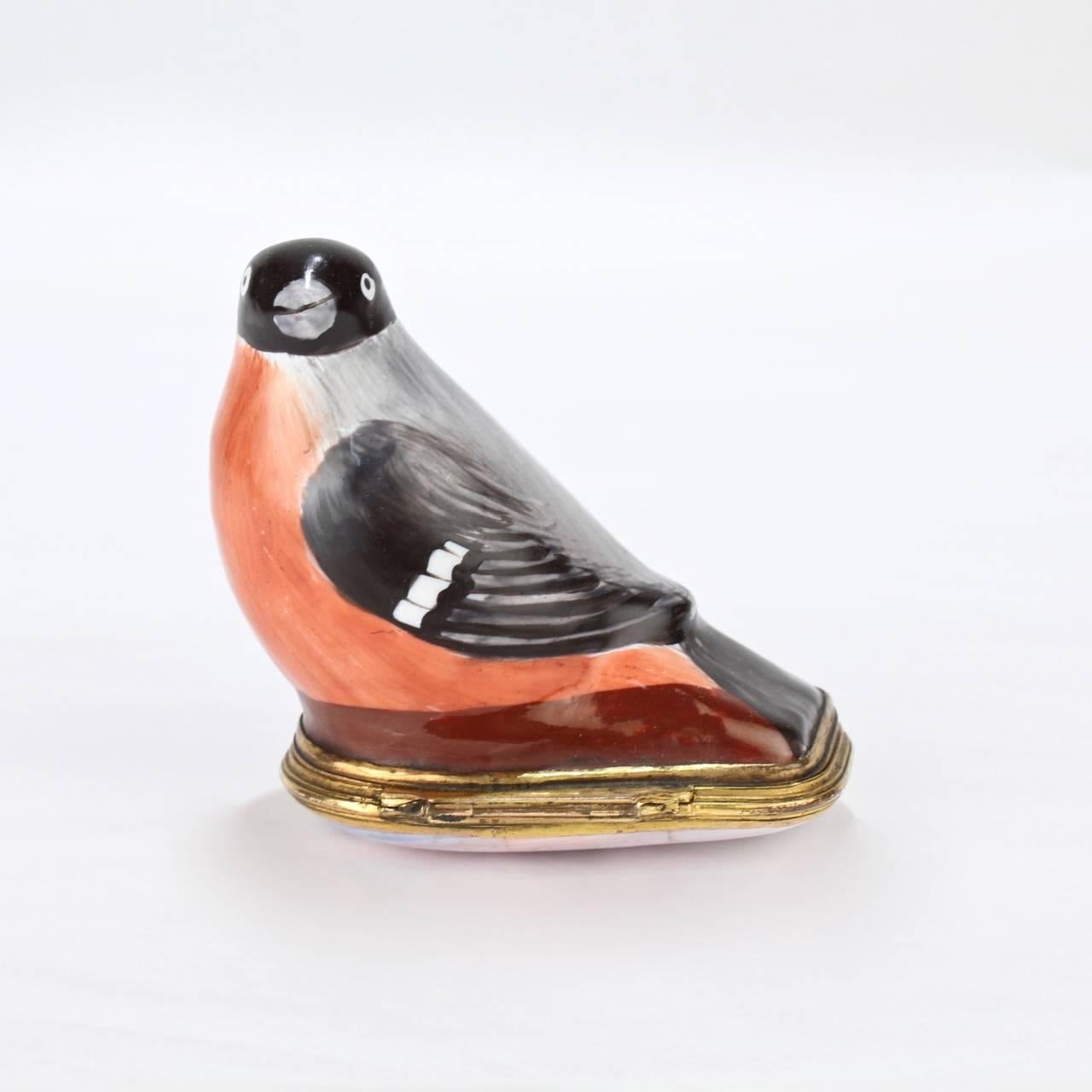 English Antique Figural Bird Battersea or Staffordshire Enamel Bonbonniere / Snuff Box For Sale