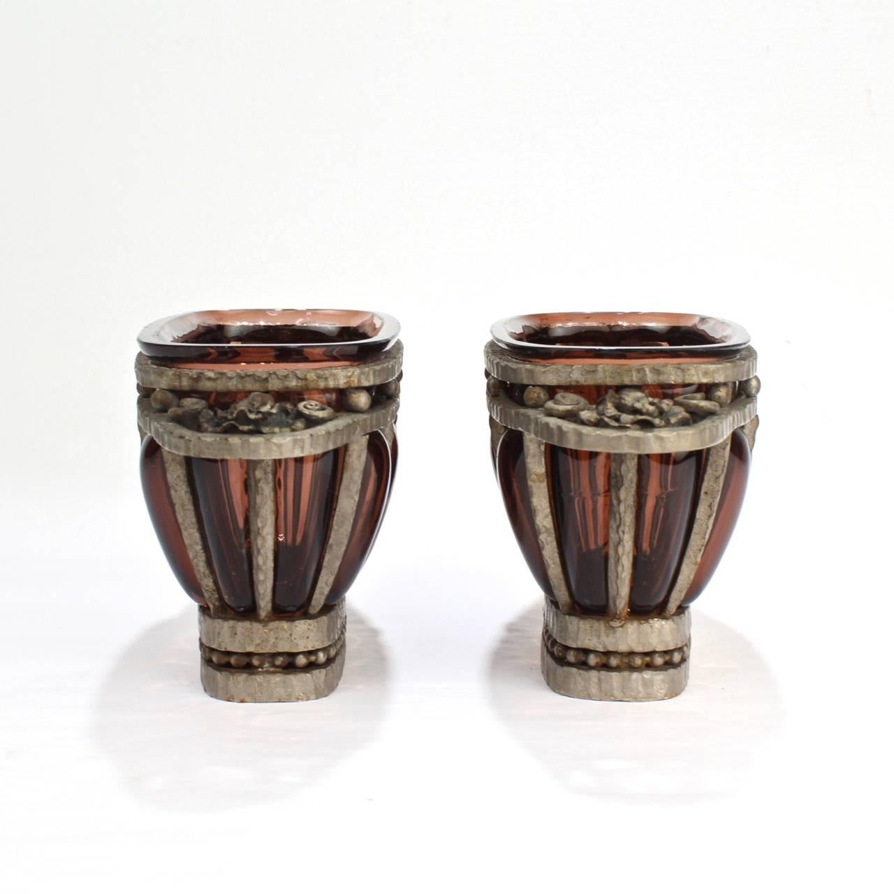 Pair of French Art Deco Wrought Iron and Glass Cachepots by Muller Freres, 1930s In Good Condition For Sale In Philadelphia, PA