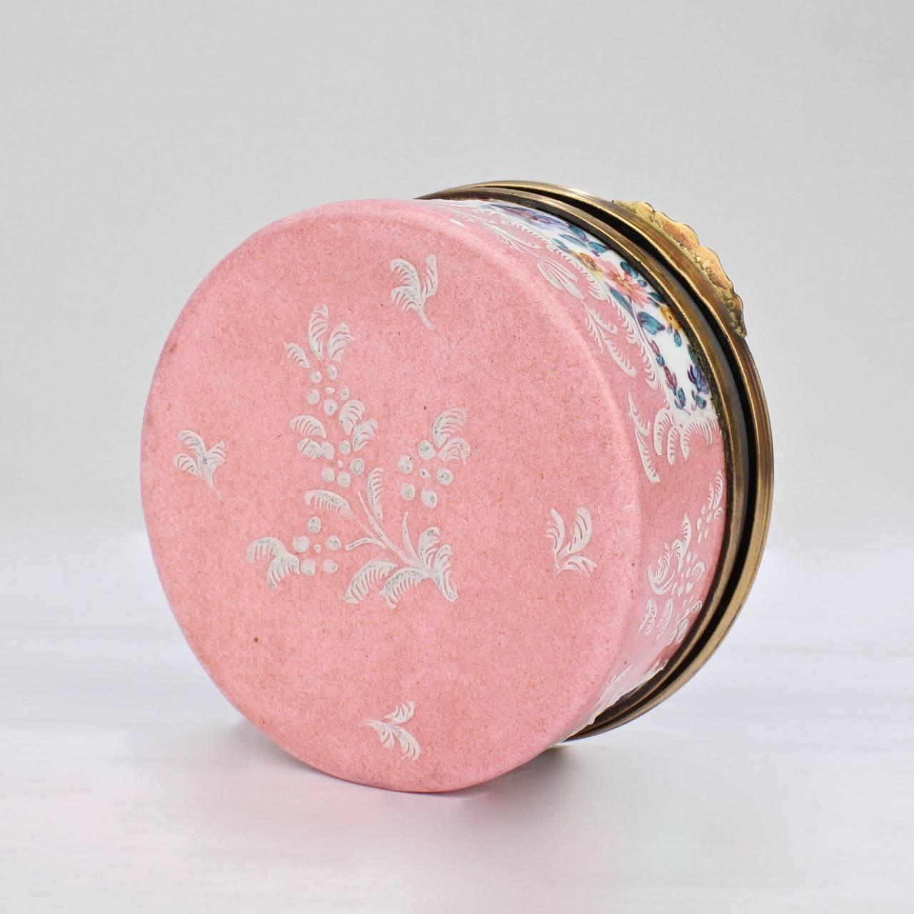 18th Century and Earlier Antique Round 18th Century English Battersea Bilston Pink Enamel Table Snuff Box For Sale