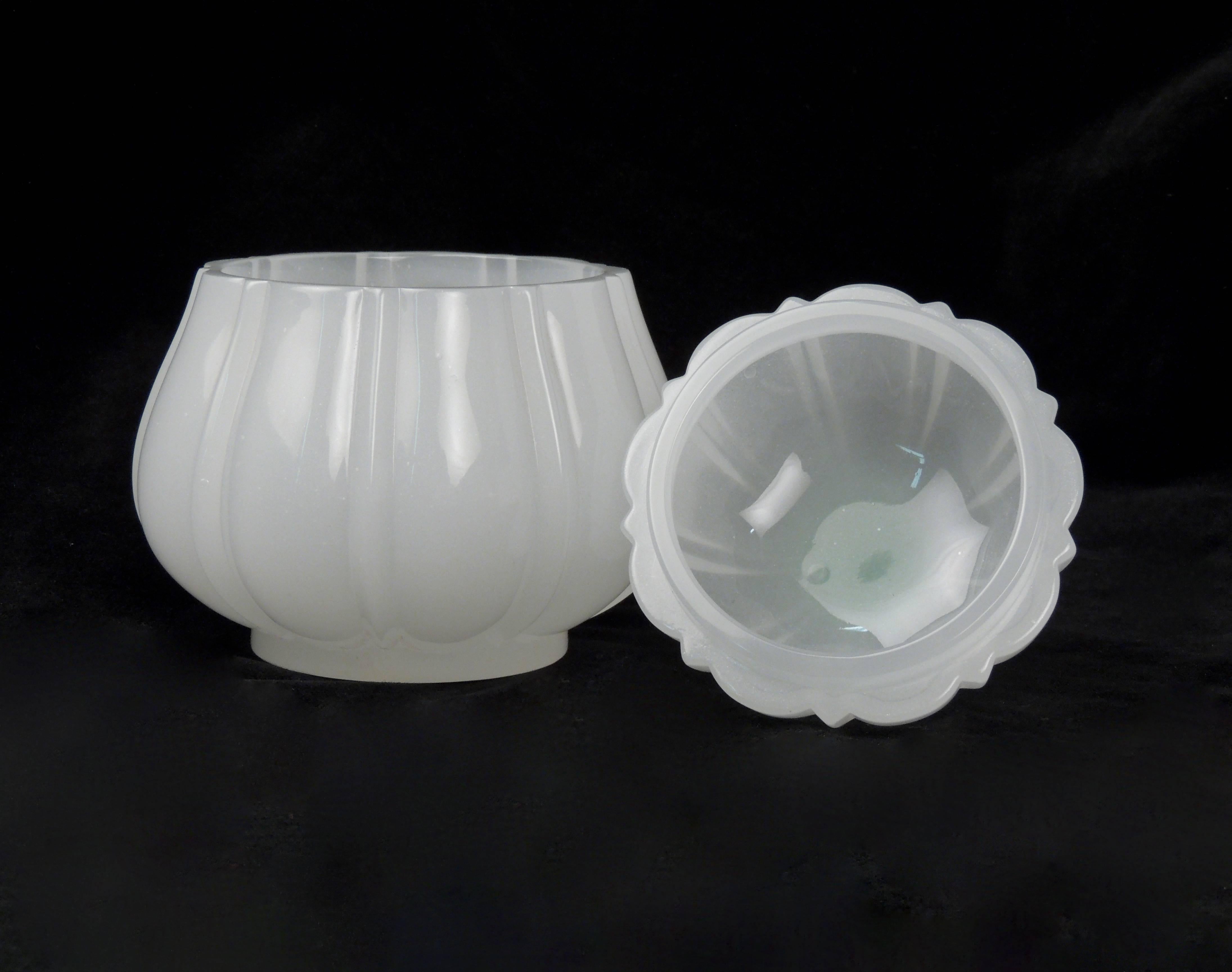Fine Baccarat White Opaline Art Glass Pear Form Lidded Dresser Jar or Box In Good Condition In Philadelphia, PA
