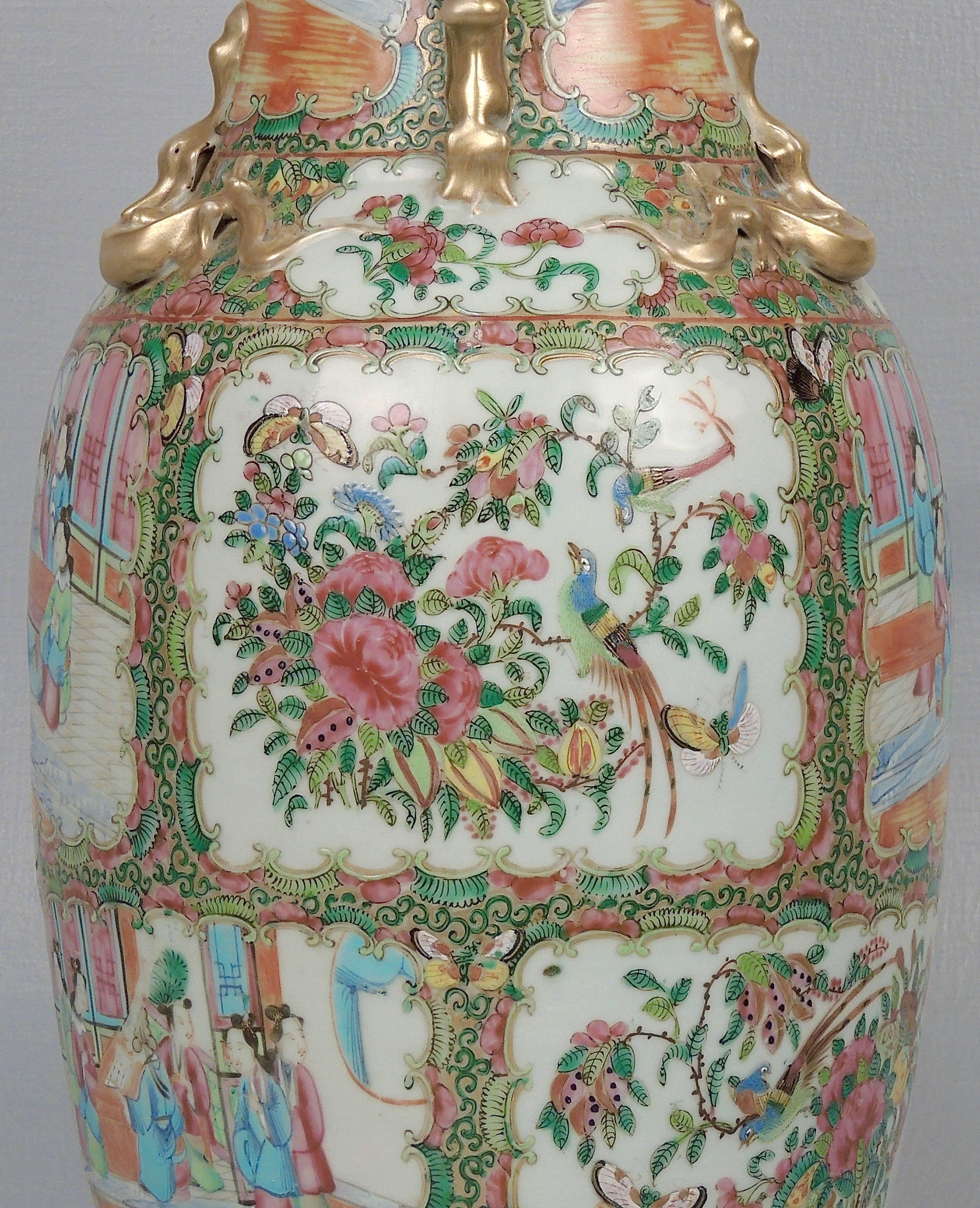 Large 19th Century Chinese Rose Medallion Pattern Porcelain Vase 1