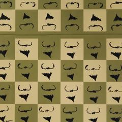 Échiquier "Homaage á Marcel Duchamp" avec la moustache I.H.O.O.Q. par Arman