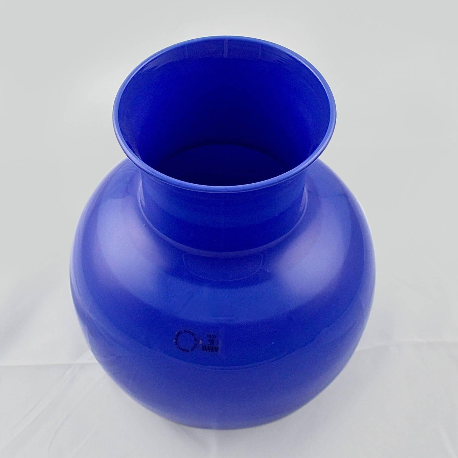 Modern Venini Incalmo Two-Tone Blue Italian Art Glass Vase for Vetri Murano, 1983