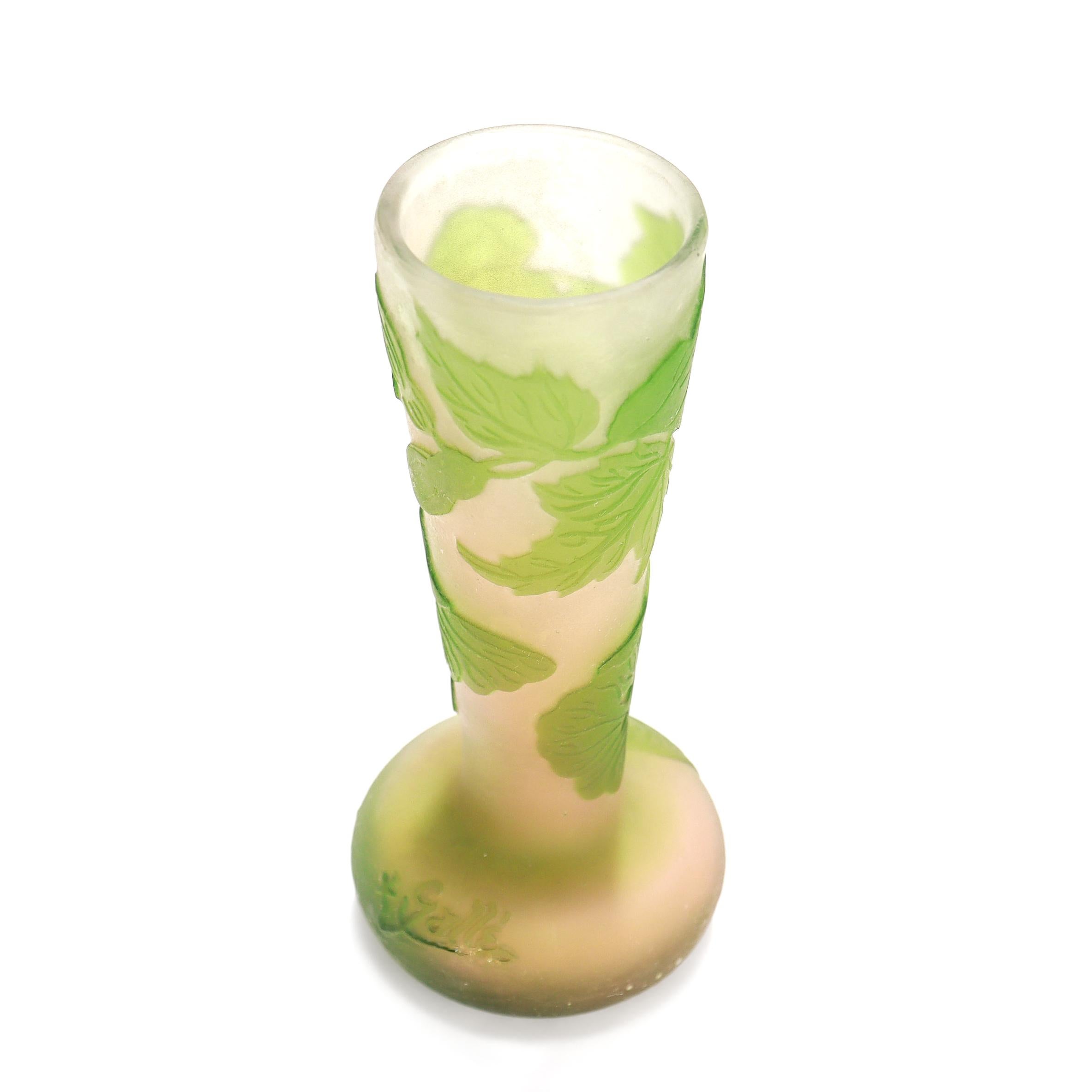 Antique French Art Nouveau Gallé Pink Cameo Art Glass Cabinet Vase For Sale 3