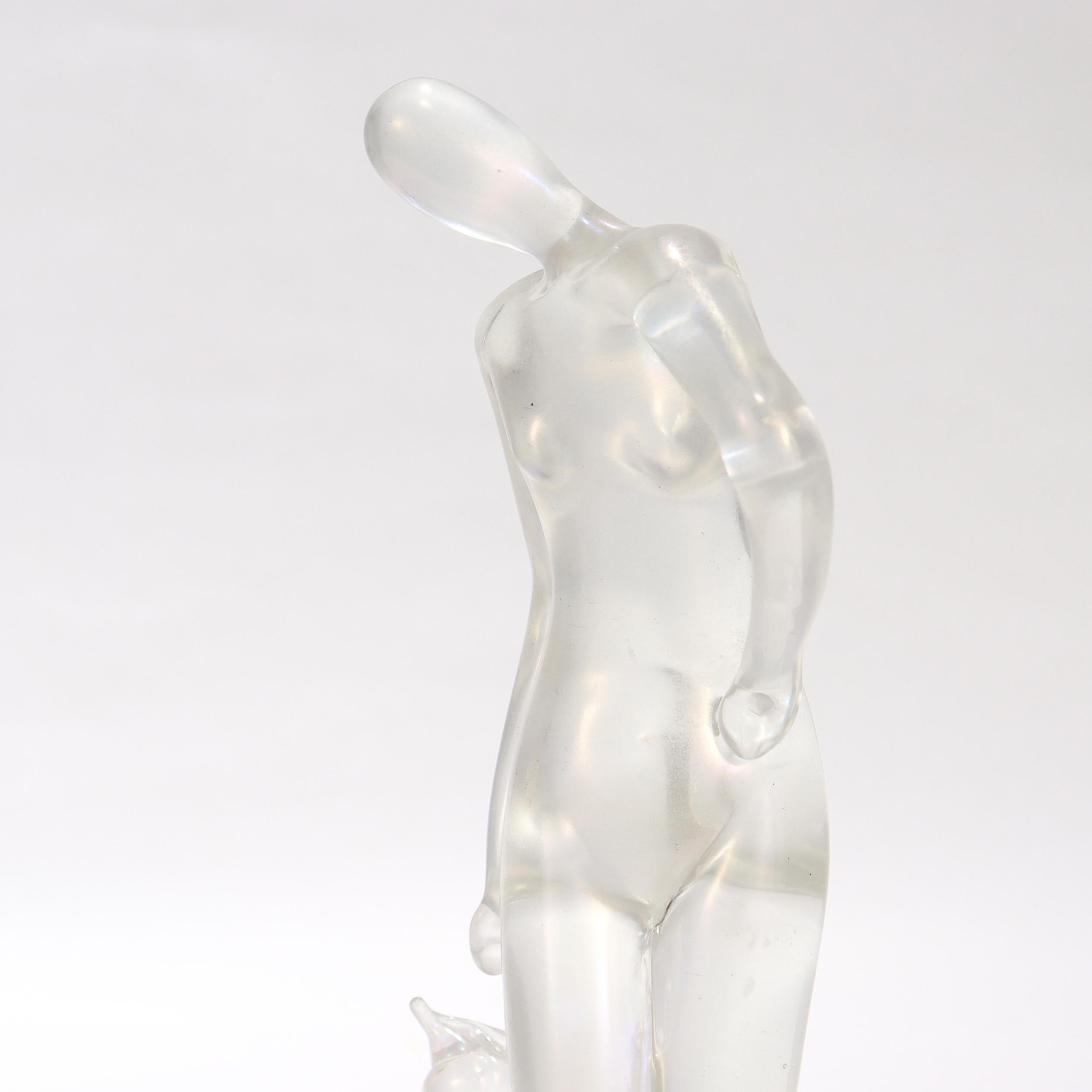 Flavio Poli / M.I.V.I. Figurina di donna nuda in vetro artistico di Murano con frutta e fiori in vendita 2
