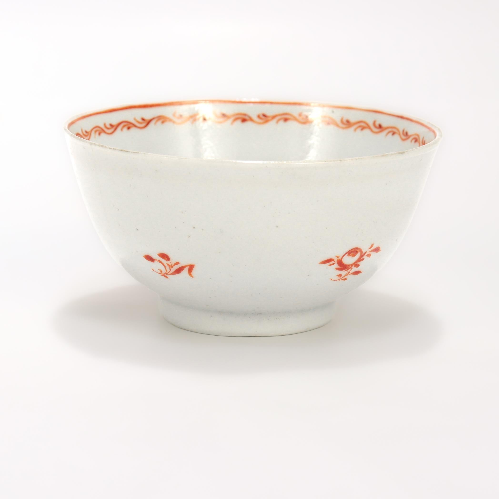 Porcelaine Ancienne tasse à thé et soucoupe en porcelaine d'exportation chinoise du 18e siècle en vente