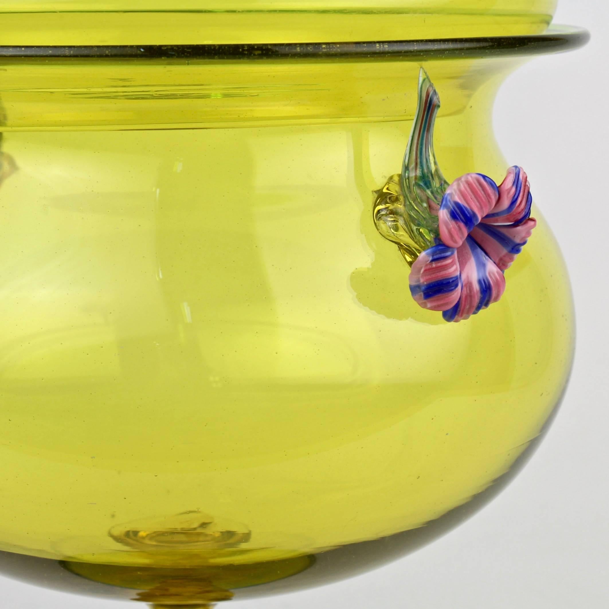 Large Canary Yellow Venetian/Murano Glass Covered Footed Bowl with Flower Finial In Good Condition In Philadelphia, PA
