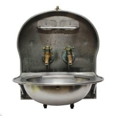 Antique Pullman Fold Out Sink