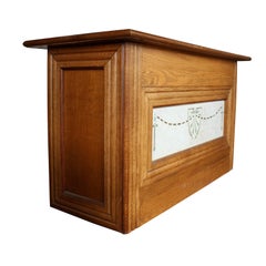 Oak Counter with Decorative Marble Panel
