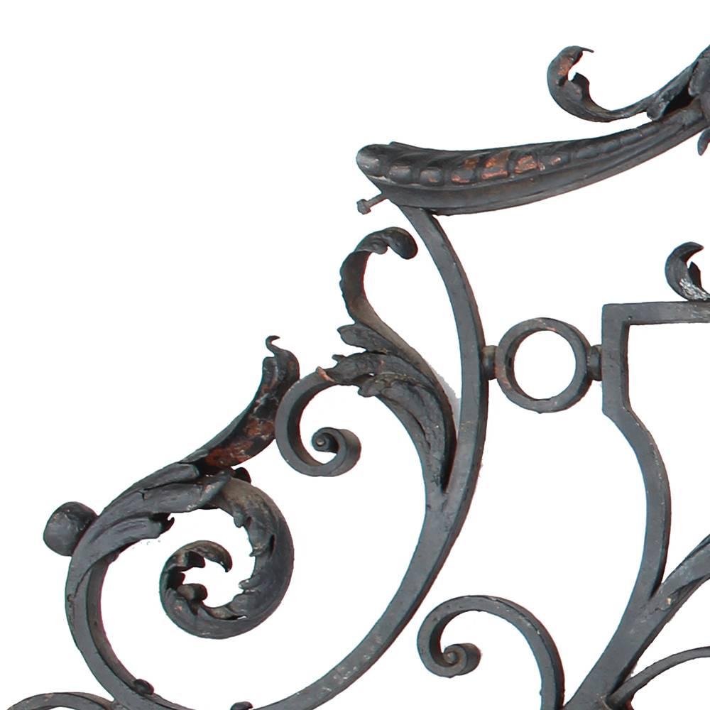 Ornate Late Victorian Iron Fence Header In Good Condition In Aurora, OR
